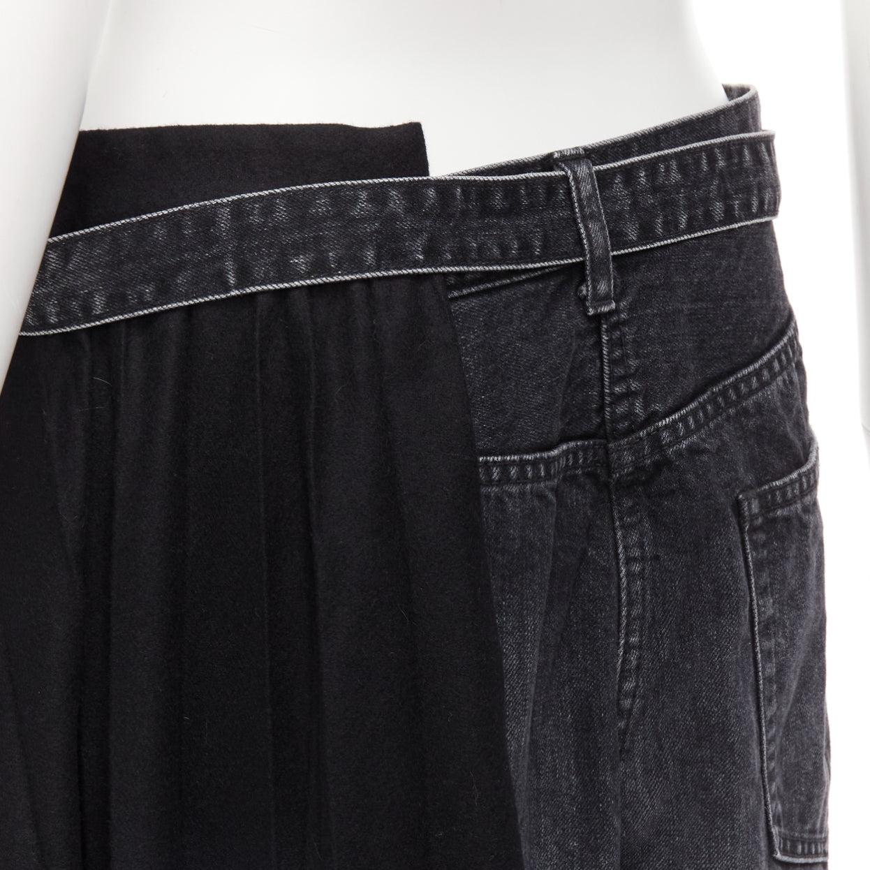 SACAI 2020 black cotton wool nylon denim pleats deconstruction shorts JP3 L For Sale 3