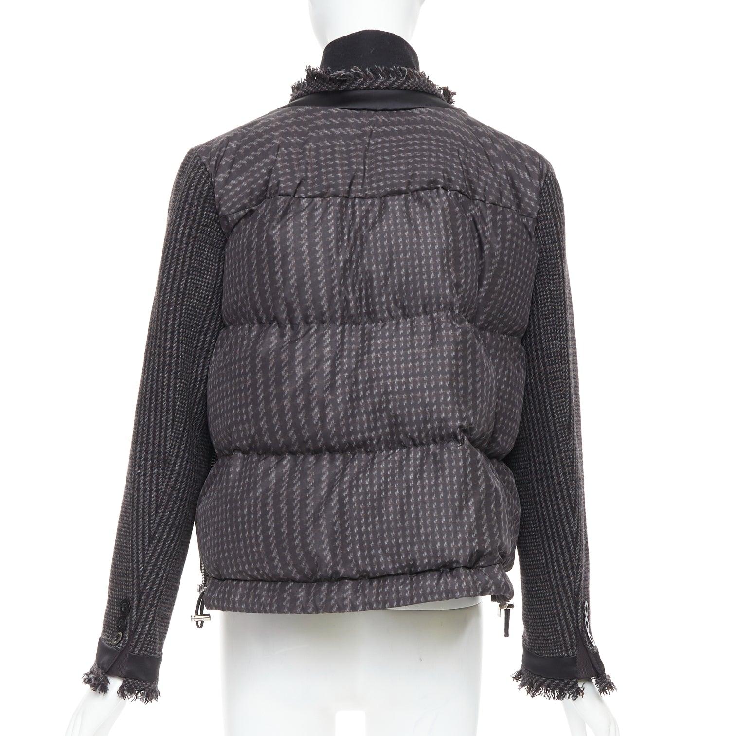 Donna SACAI 2020 Giacca in tweed imbottita in pied-de-poule grigio Glencheck con bordi sfrangiati JP2 I. in vendita