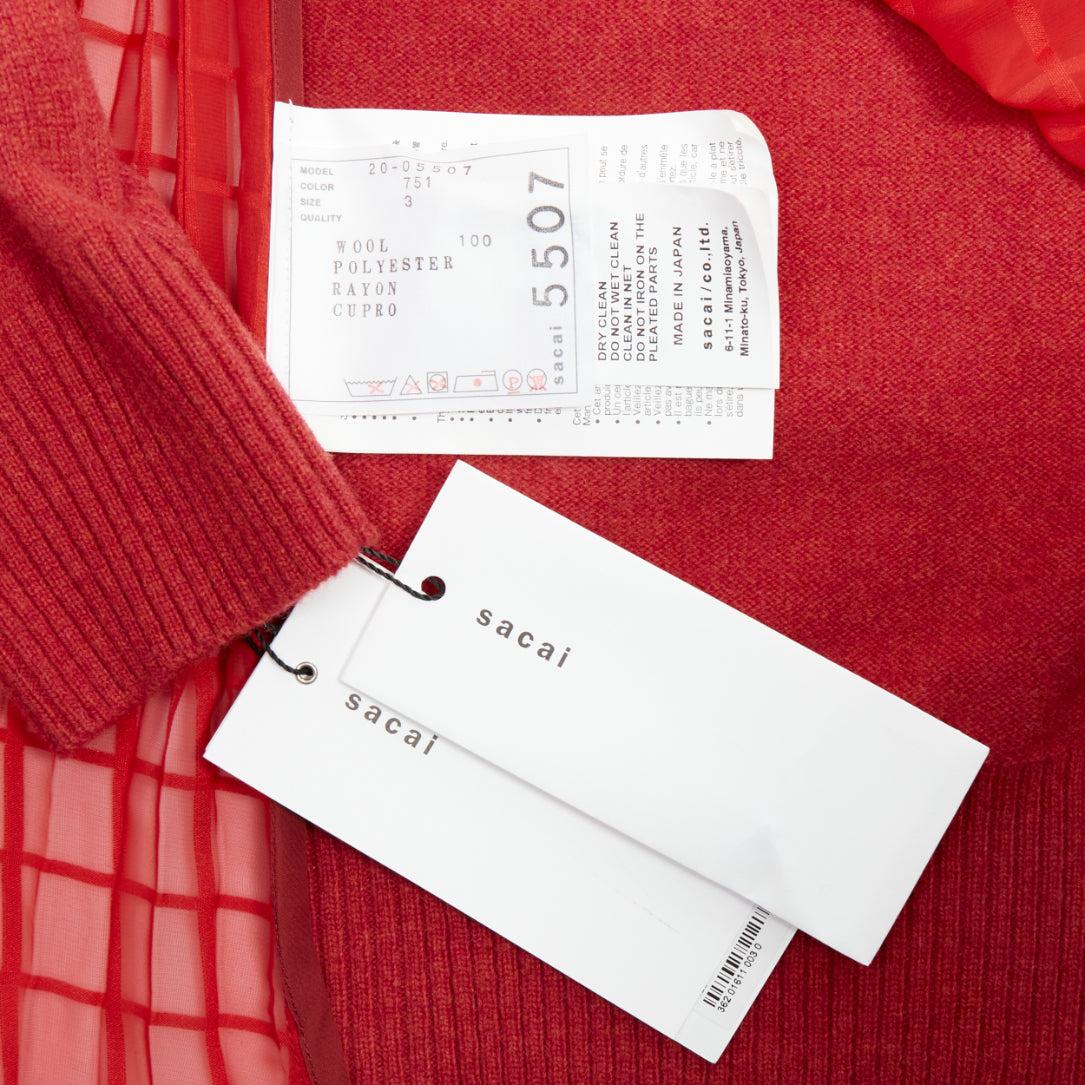 Pull à col roulé SACAI 2020 rouge 100 % laine et chaîne dorée JP3 L en vente 3