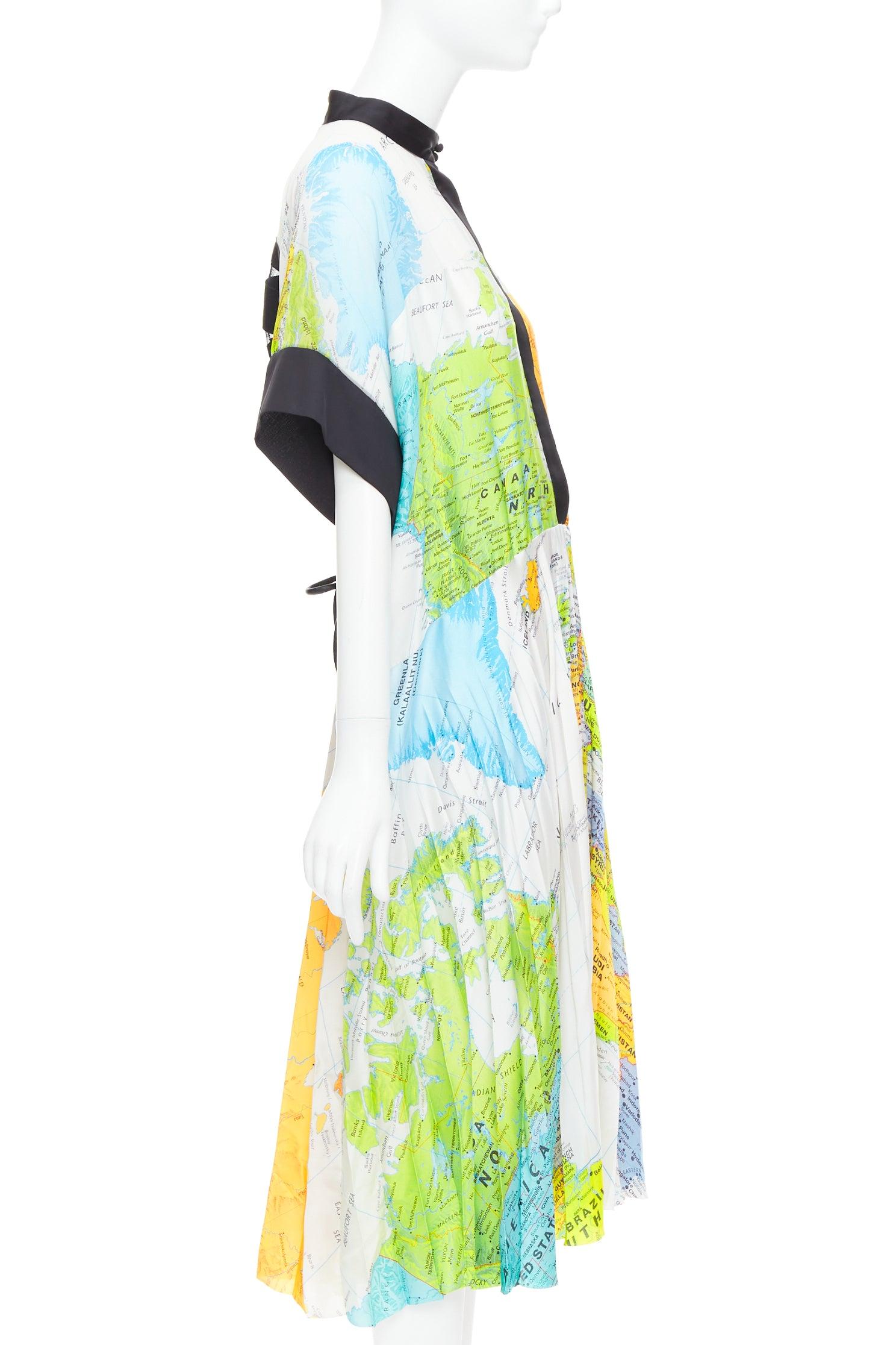 SACAI 2020 jaune bleu blanc imprimé carte ceinture noire robe midi JP2 M Pour femmes en vente