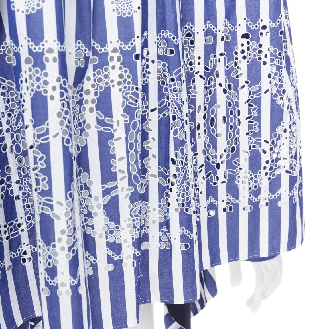 SACAI 2021 blue white striped eyelet flared back dress shirt JP3 L For Sale 2