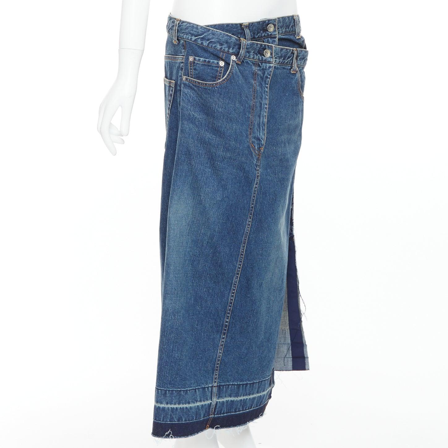 SACAI 2022 Blauer dekonstruierter, sich überlappender, mehrschichtiger Rock aus Denim JP4 XL im Zustand „Neu“ im Angebot in Hong Kong, NT