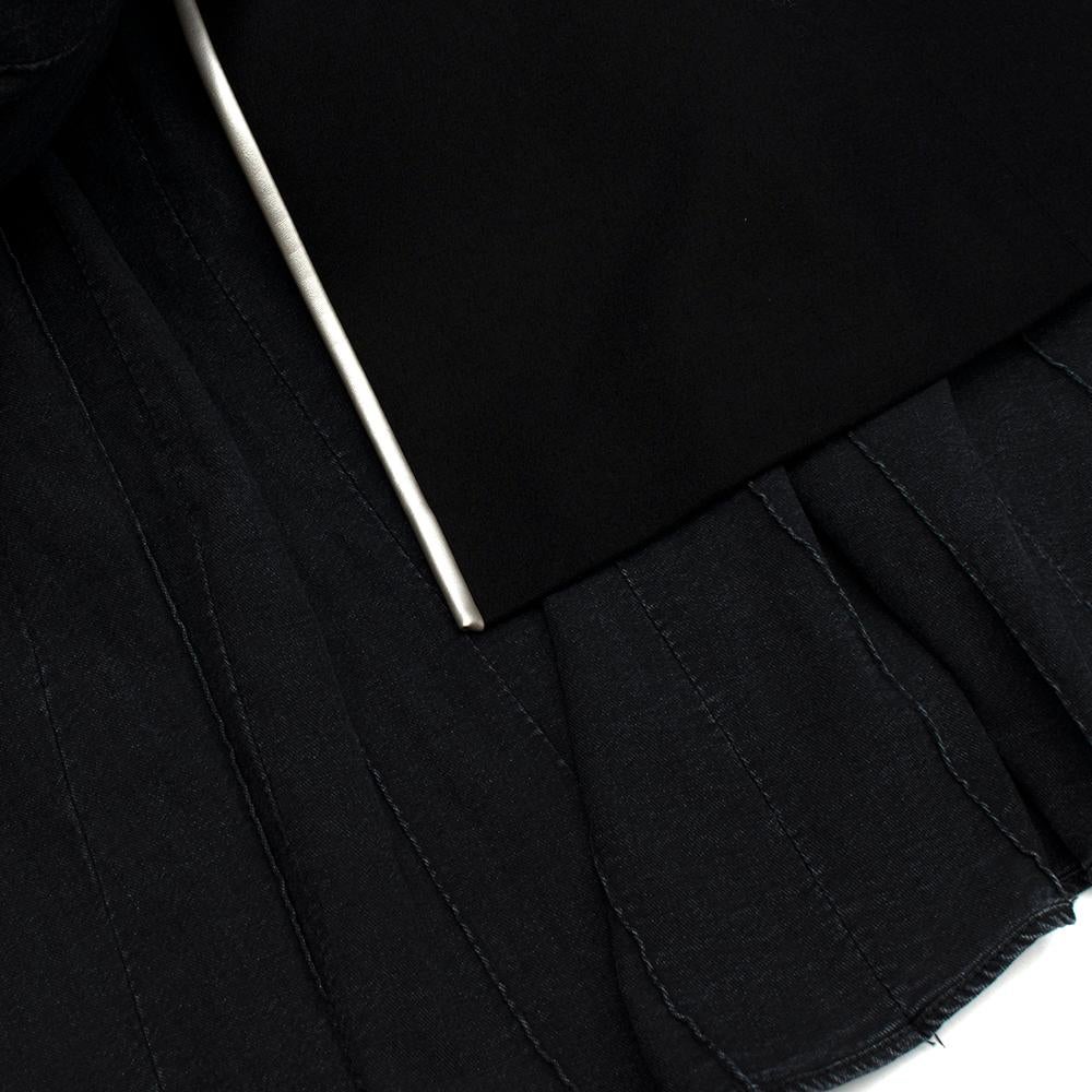Sacai Black Wool Pleated Denim Skirt Midi Dress - Size JNP 2 (Medium) For Sale 2