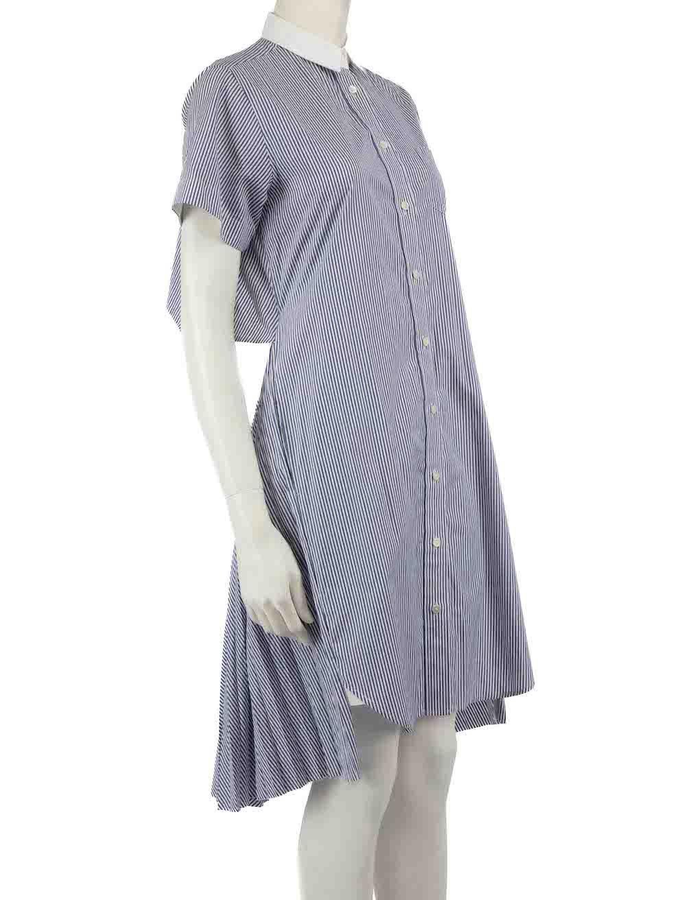CONDITION is Very good. Minimal wear to dress is evident. Minimal wear to the rear neckline and ribbon waistband with discolouration on this used Sacai designer resale item.
 
 
 
 Details
 
 
 Blue
 
 Cotton
 
 Shirt dress
 
 Knee length
 
 Cut out