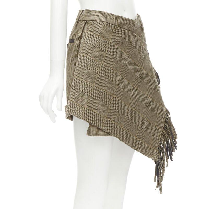 Marrone SACAI brown herringbone check fringe wrap front buckle shorts JP1 S in vendita