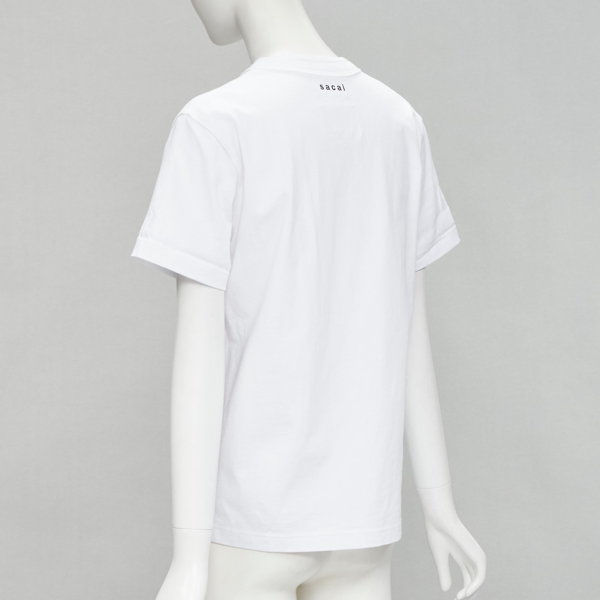 SACAI KAWS XX logo embroidery pocket white cotton boxy tshirt JP0 XS In Excellent Condition For Sale In Hong Kong, NT