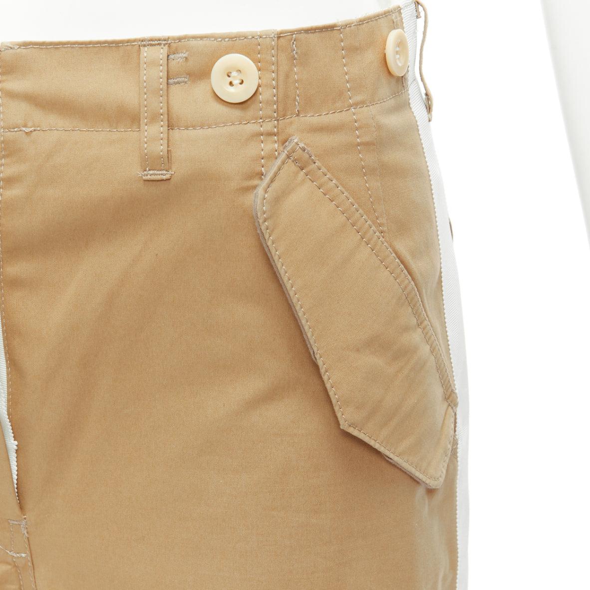 SACAI LUCK beige off white button embellished waistband wide cargo pants For Sale 2
