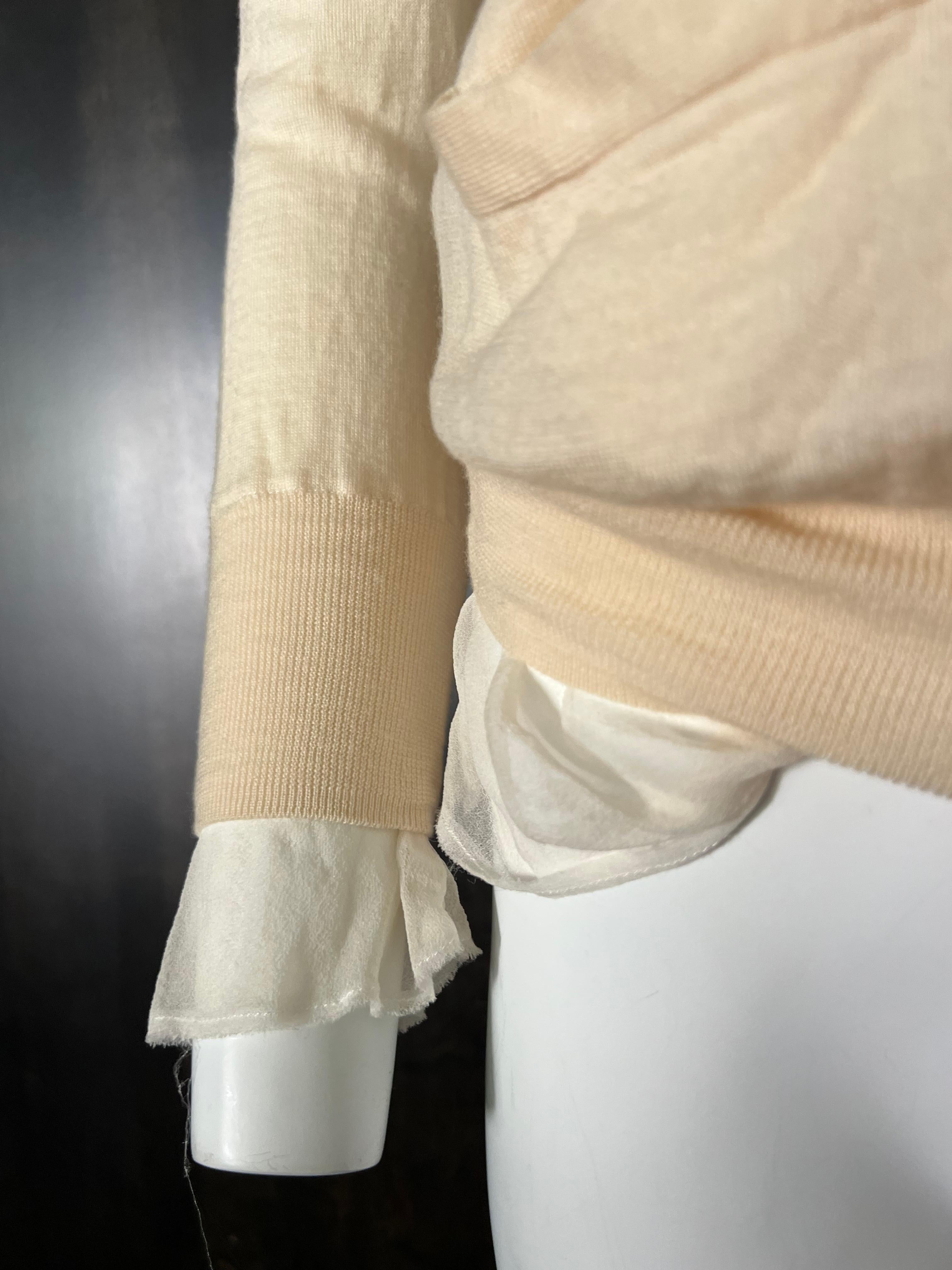 Sacai Luck Ivory Wool Cardigan Sweater, Size 2  In Good Condition For Sale In Beverly Hills, CA