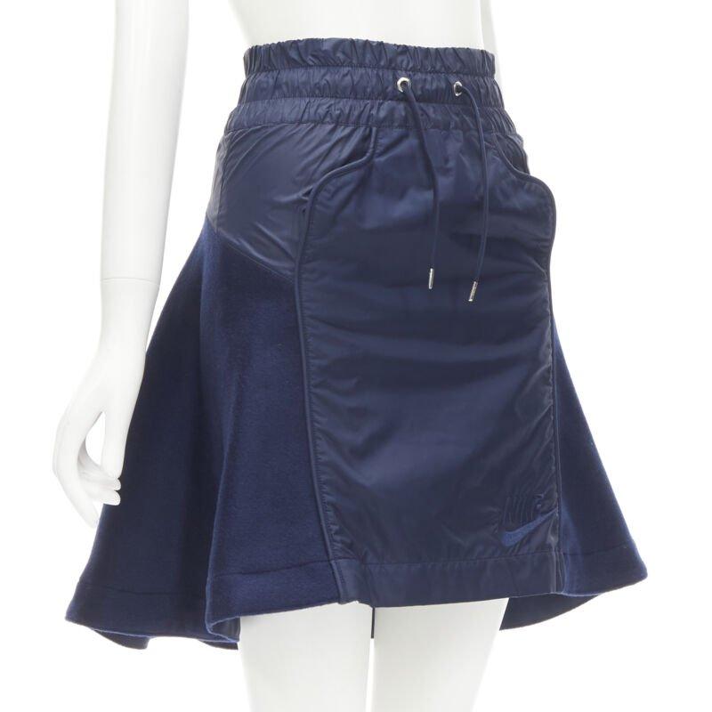Blue SACAI NIKE navy blue nylon wool kick flared back skirt S For Sale