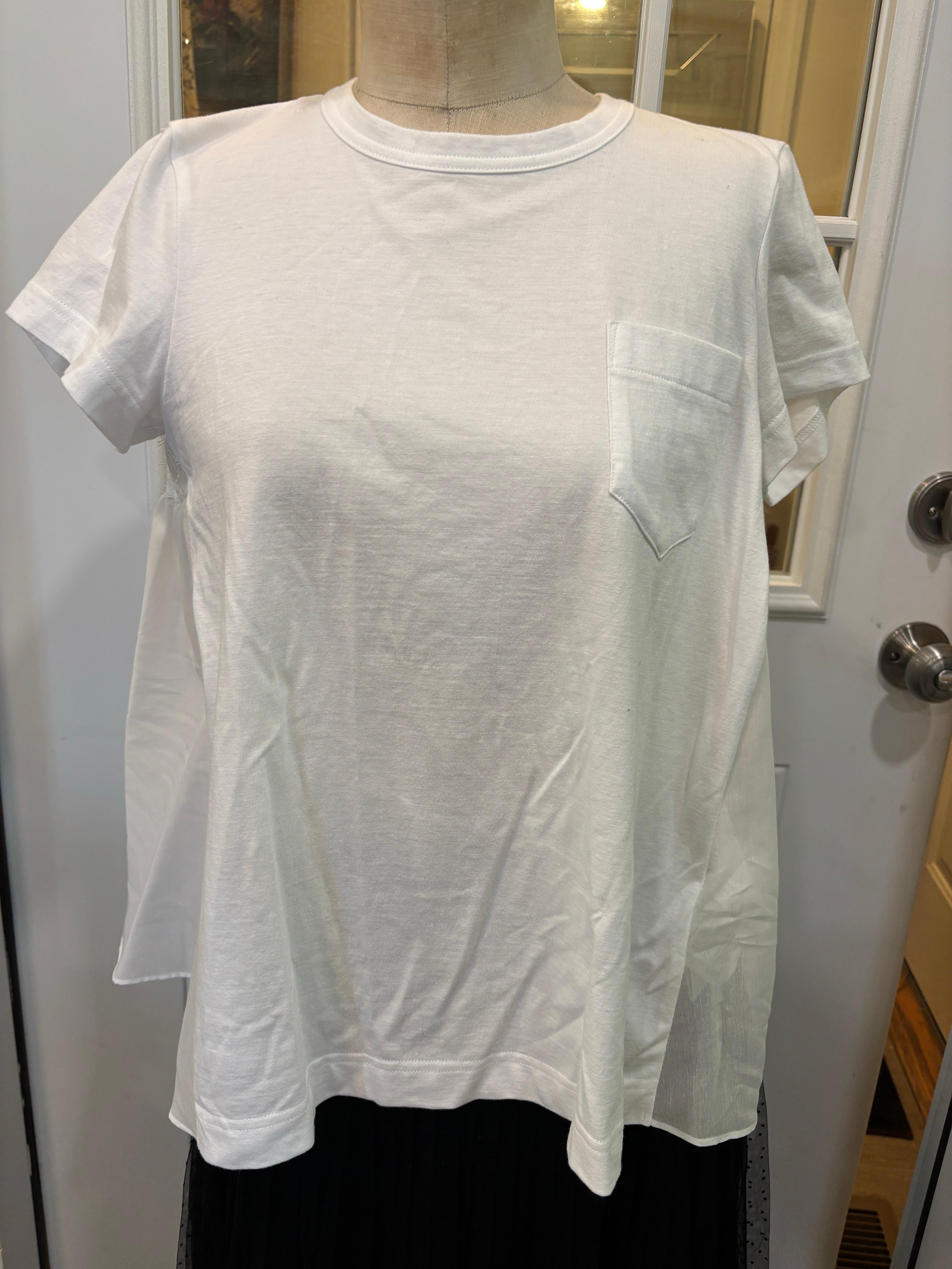 Sacai Hemd Weiß/Größe 3/Neu im Zustand „Neu“ im Angebot in Bernardsville, NJ