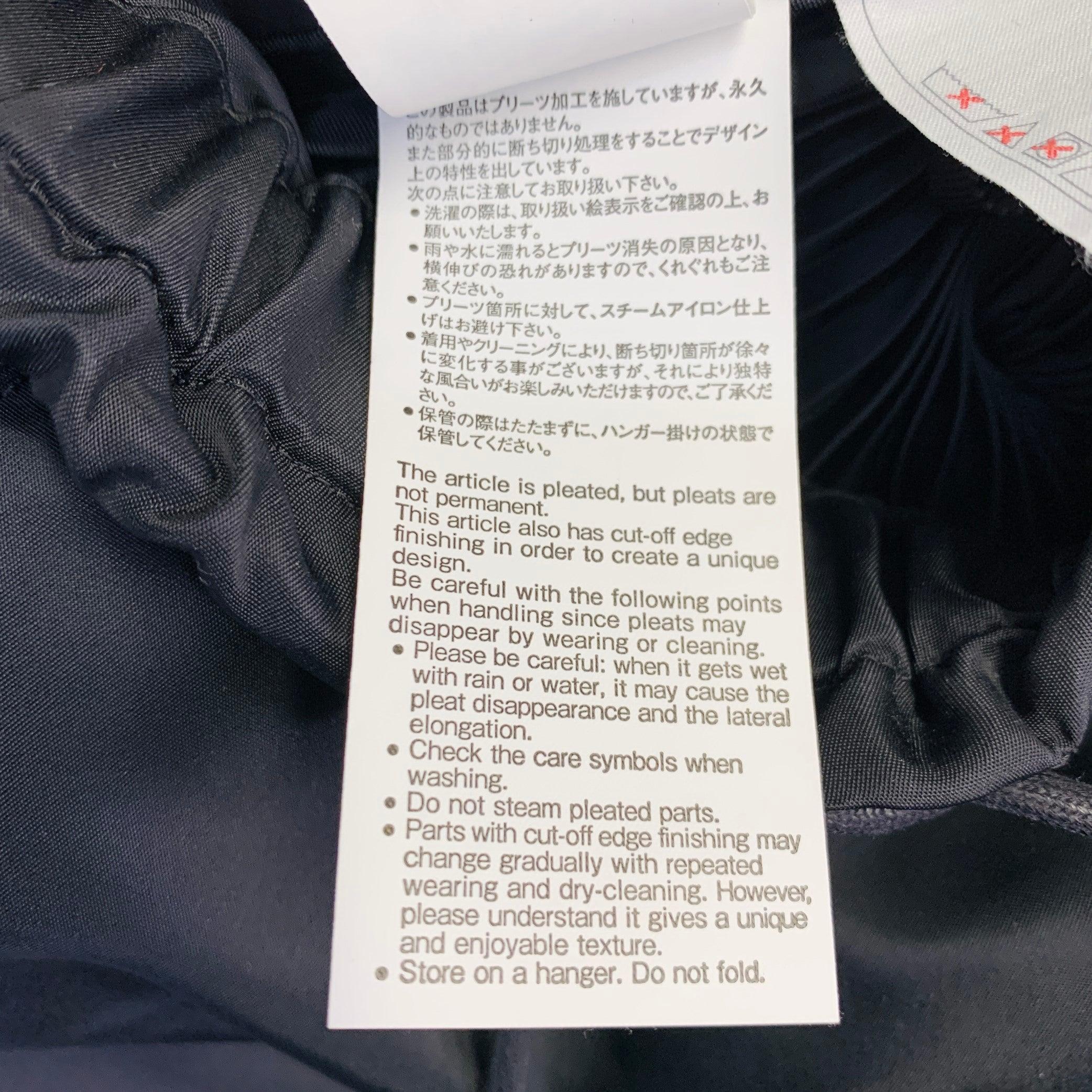 SACAI Size M Black Nylon Blend Pleated Zip Up Drawstring Midi Skirt For Sale 4