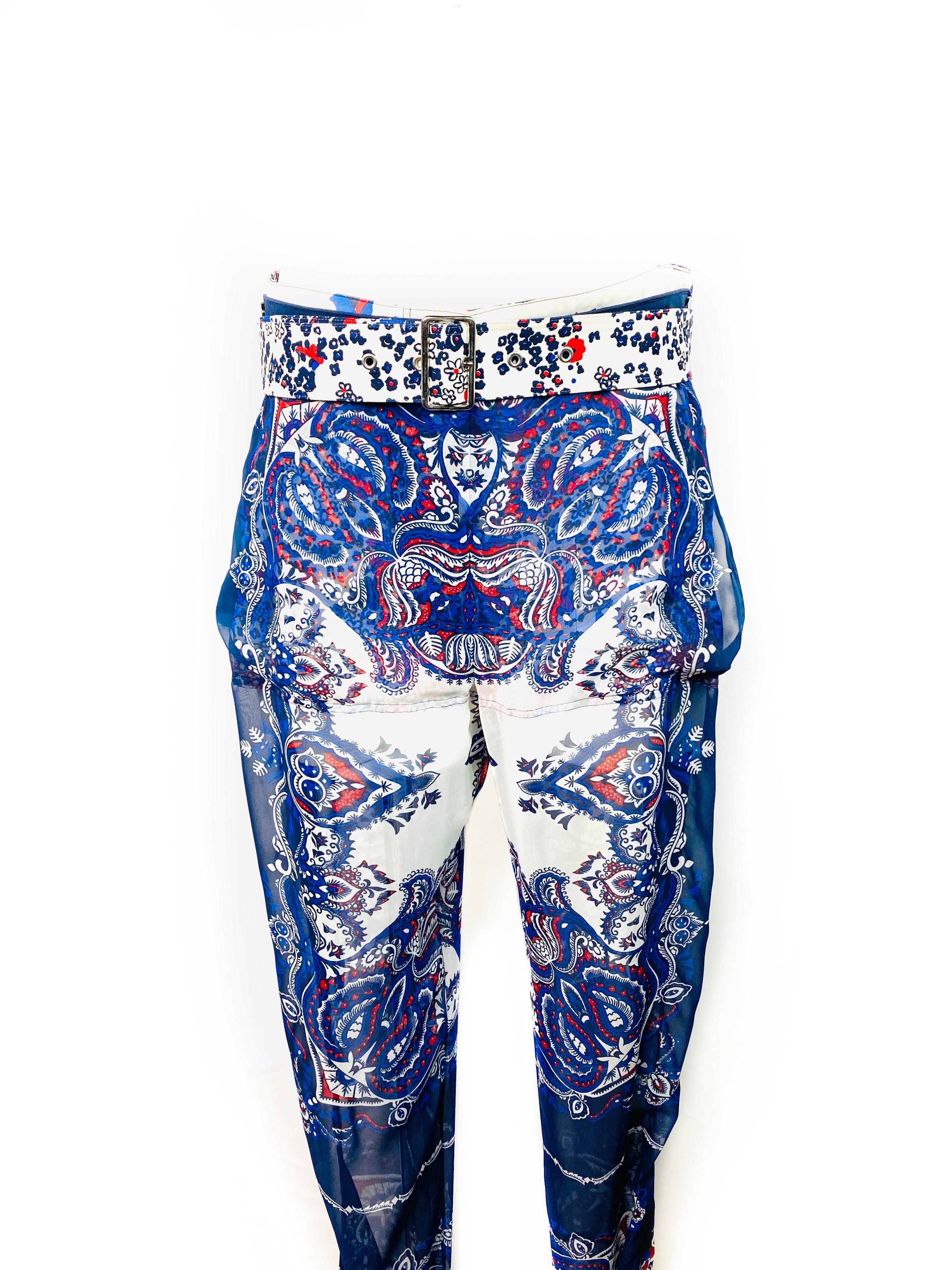Sacai White and Blue Short Sleeve Top and Pants Suit Set For Sale 1