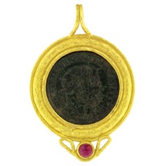 Sacchi Ancient Roman Coin and Tourmaline Gemstone 18 Karat Yellow Gold Pendant