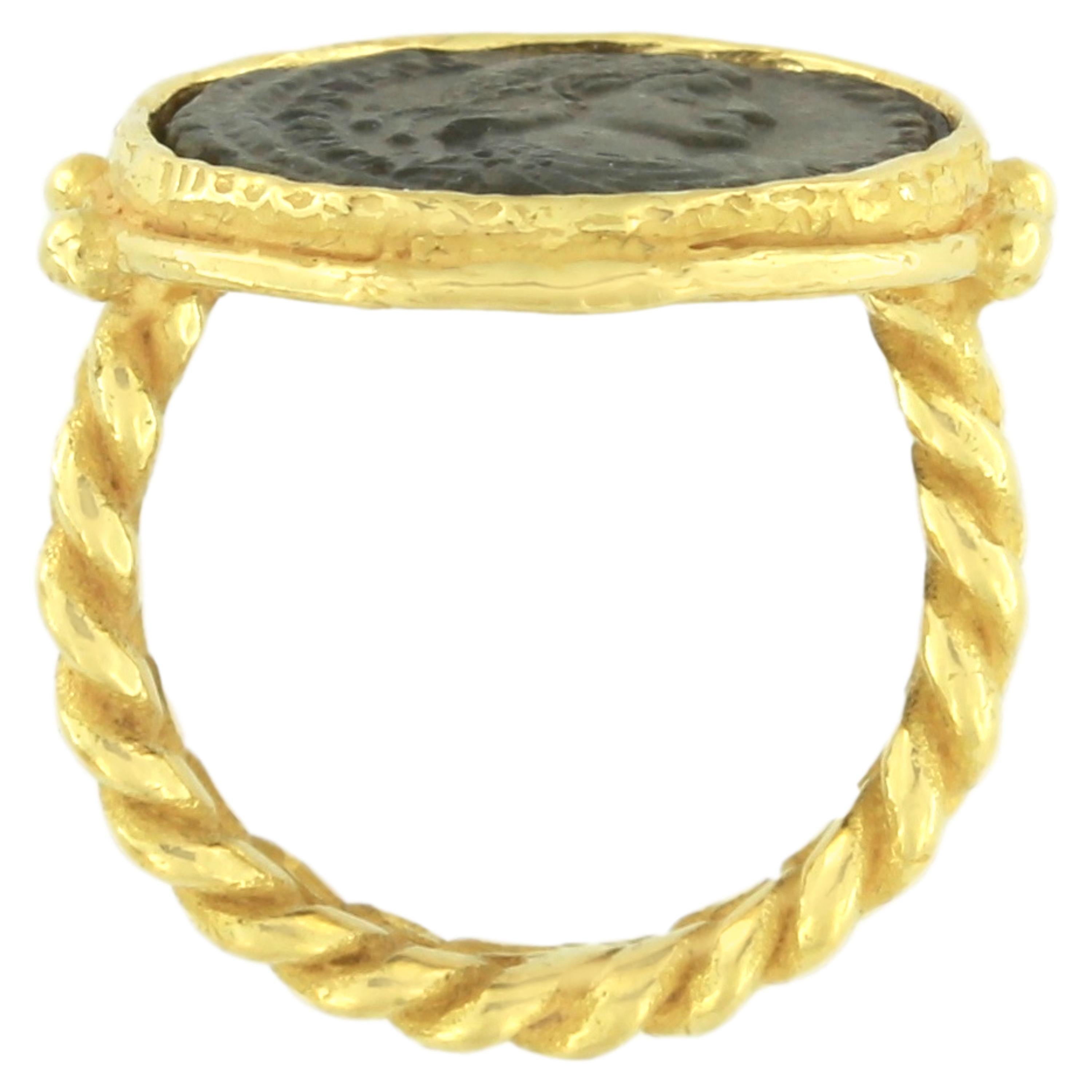 Sacchi Antike römische Münze gekreuzter Seil-Ring 18 Karat Satin Gelbgold (Zeitgenössisch) im Angebot