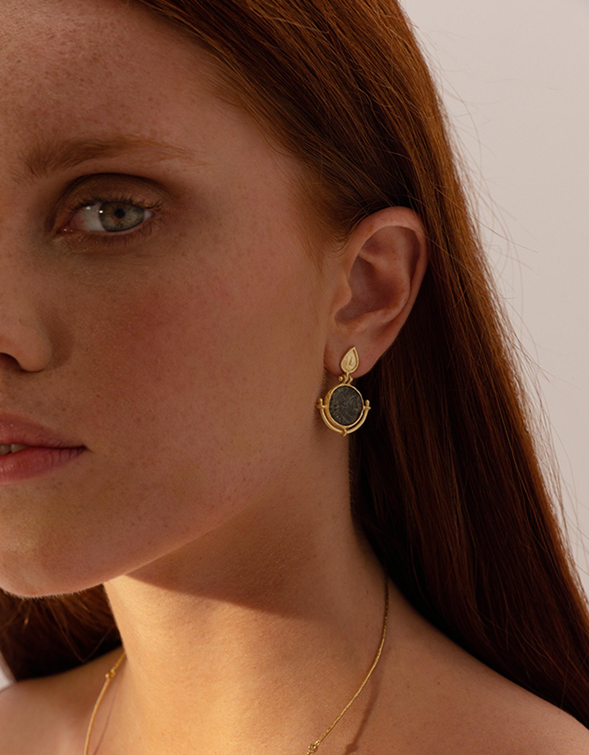 Women's Sacchi Ancient Roman Coin Earrings 18 Karat Yellow Gold For Sale