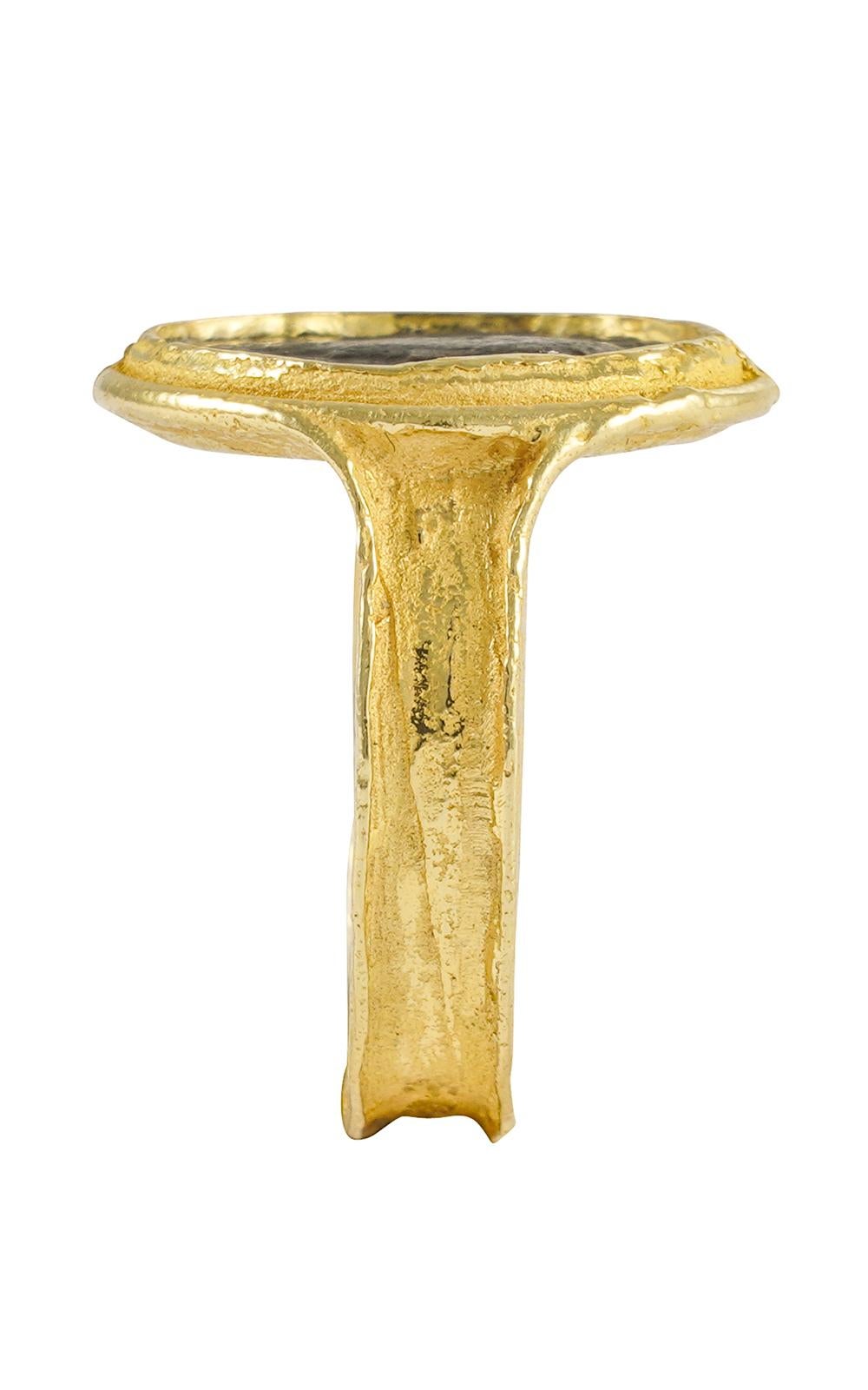 Women's or Men's Sacchi Ancient Roman Coin Ring 18 Carat Yellow Gold Satin
