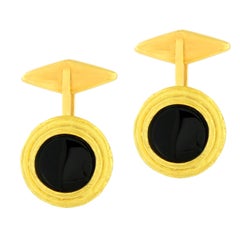 Sacchi Black Round Onyx Gemstone 18 Karat Yellow Gold Round Cufflinks