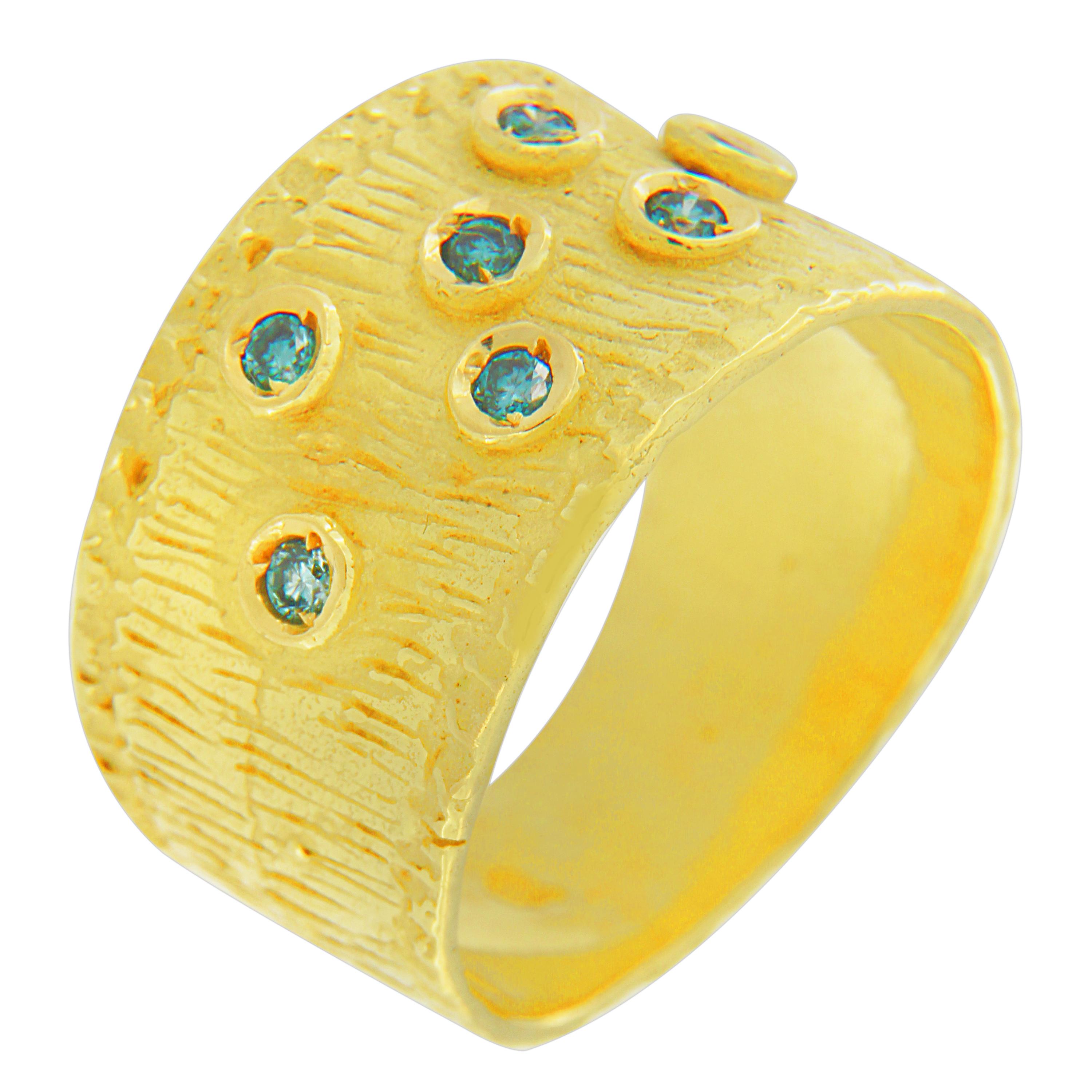 Lovely Satin Yellow Gold Wide Band Ring, hand-crafted with lost-wax casting technique.

Lost-wax casting, one of the oldest techniques for creating jewelry, forms the basis of Sacchi's jewelry production. Modelling wax in the round allows to sculpt