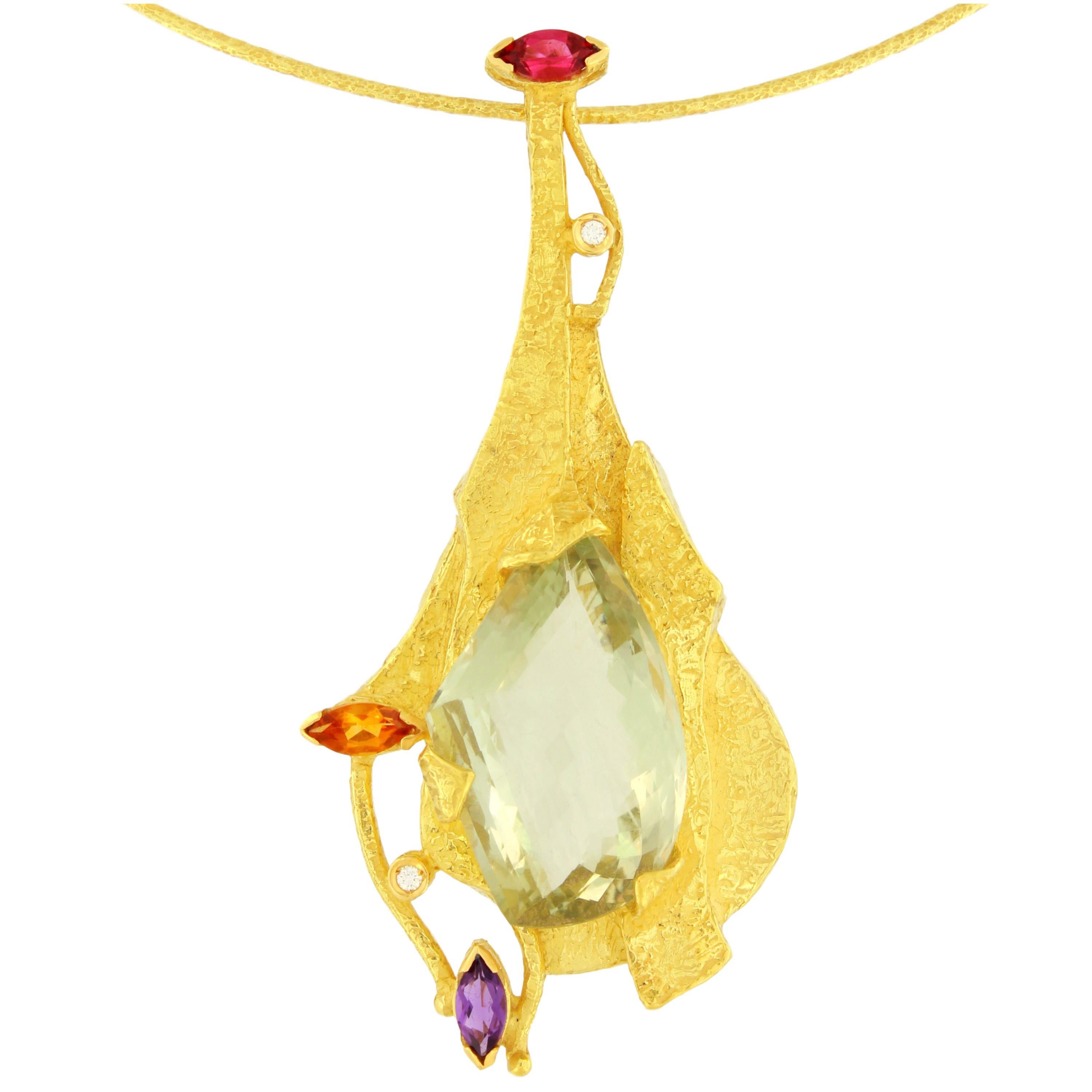 Collier en or jaune 18 carats avec pierres précieuses multicolores "Burlesque" de Sacchi en vente
