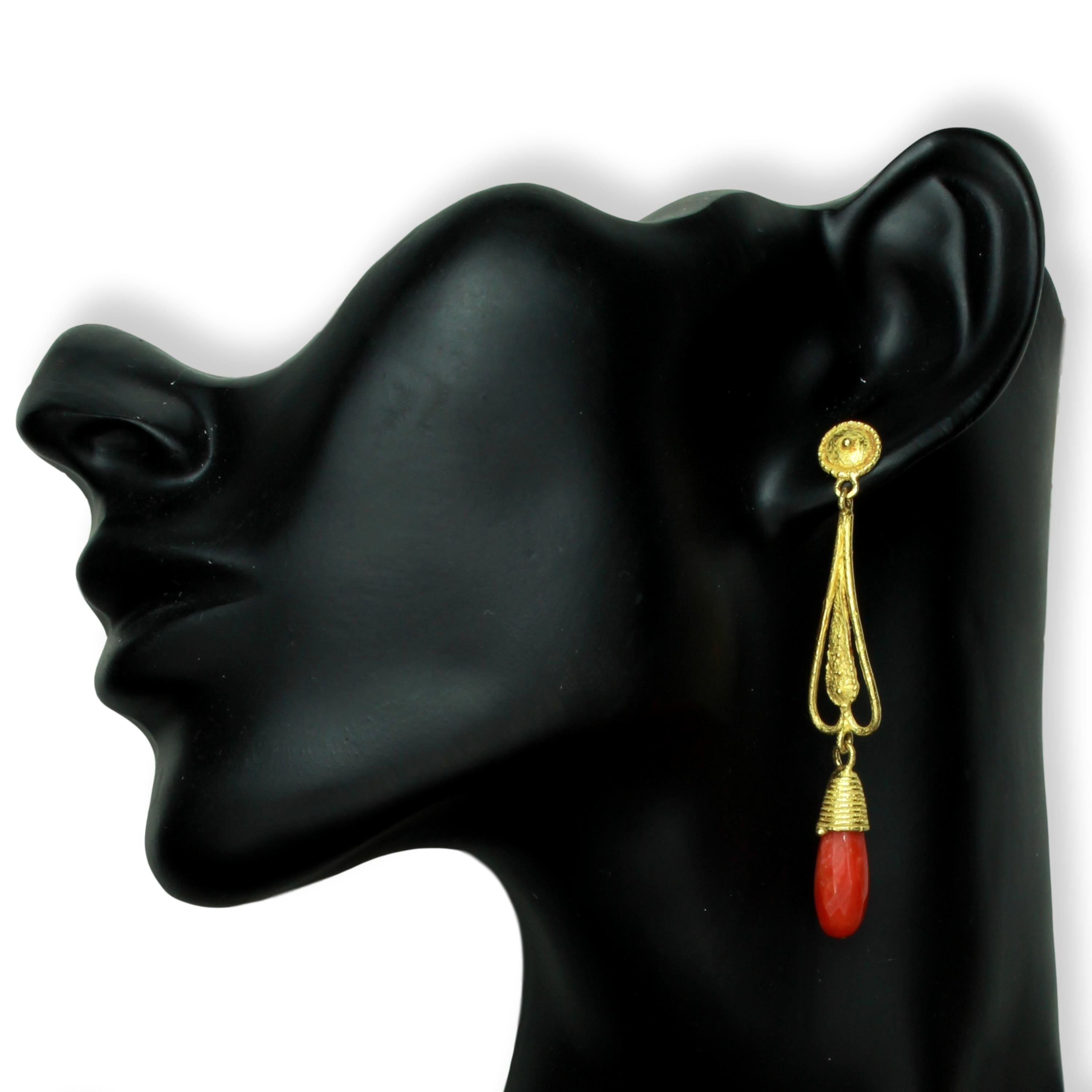 Women's Sacchi Dangle Earrings 18 Karat Satin Yellow Gold Roman Style