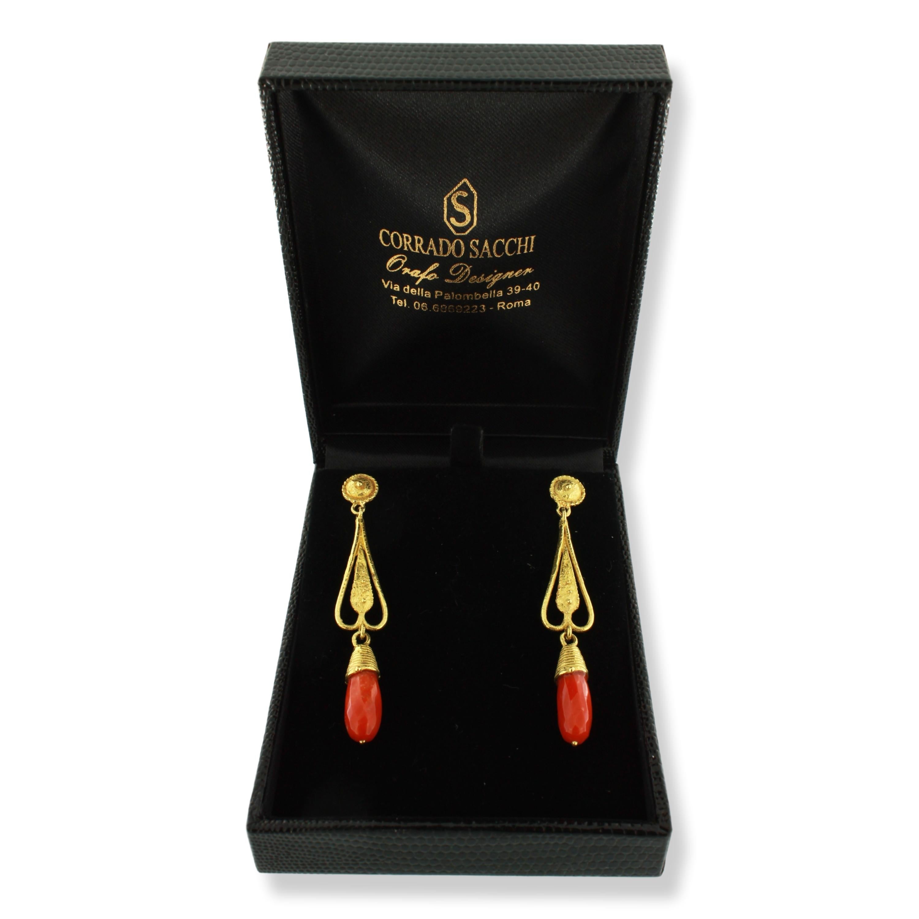 Sacchi Dangle Earrings 18 Karat Satin Yellow Gold Roman Style 2