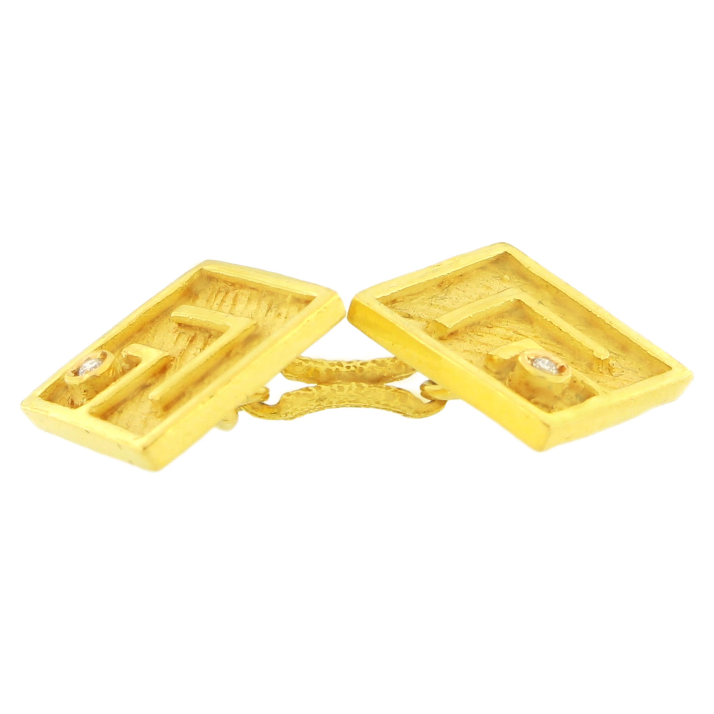 Sacchi Diamond Gemstone 18 Karat Satin Yellow Gold Square Chain Link Cufflinks (Rundschliff)