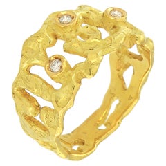 Sacchi Diamonds Gemstone 18 Karat Satin Yellow Gold Magma Band Ring