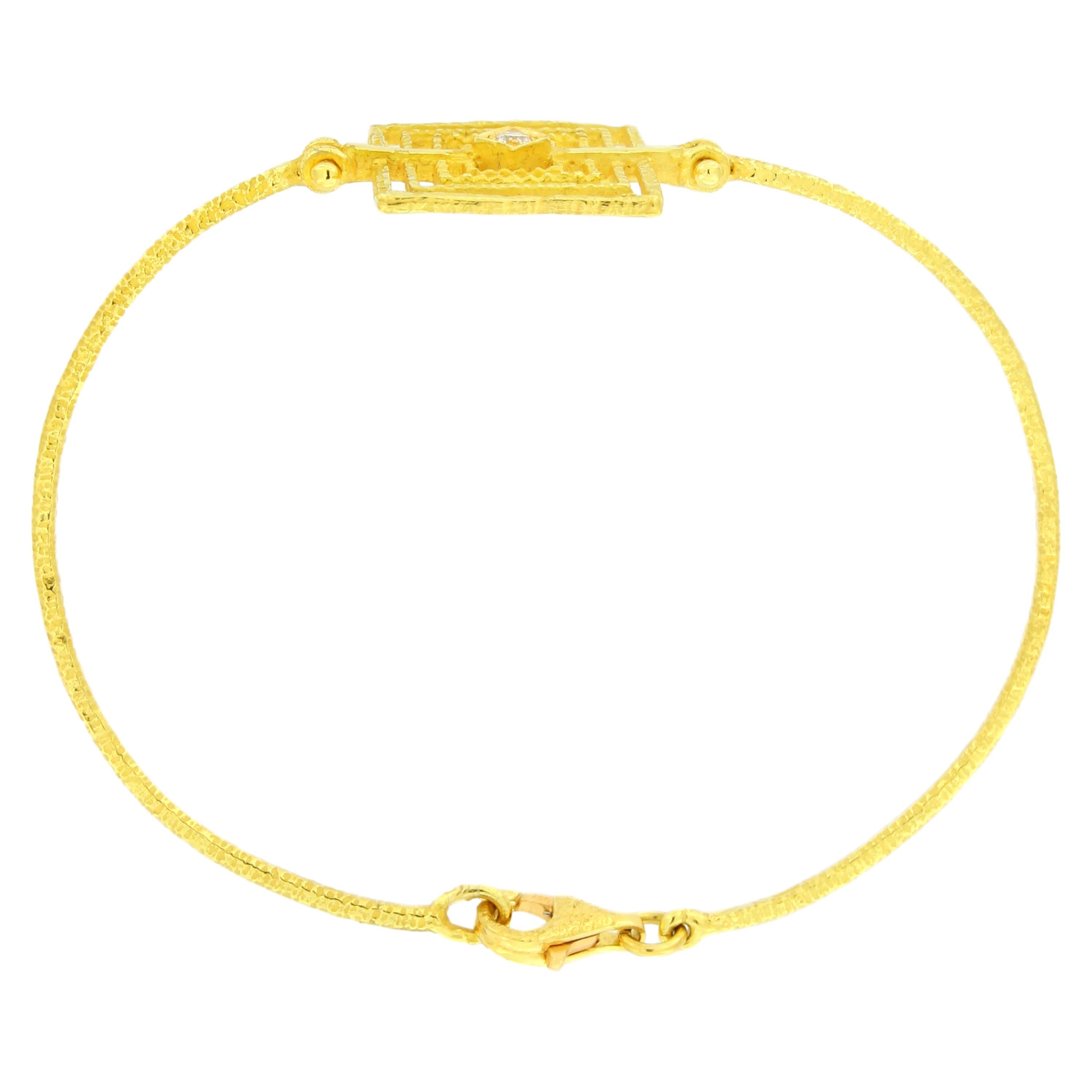 Round Cut Sacchi Geometric 18 Karat Satin Yellow Gold Bracelet with Diamond Gemstone For Sale