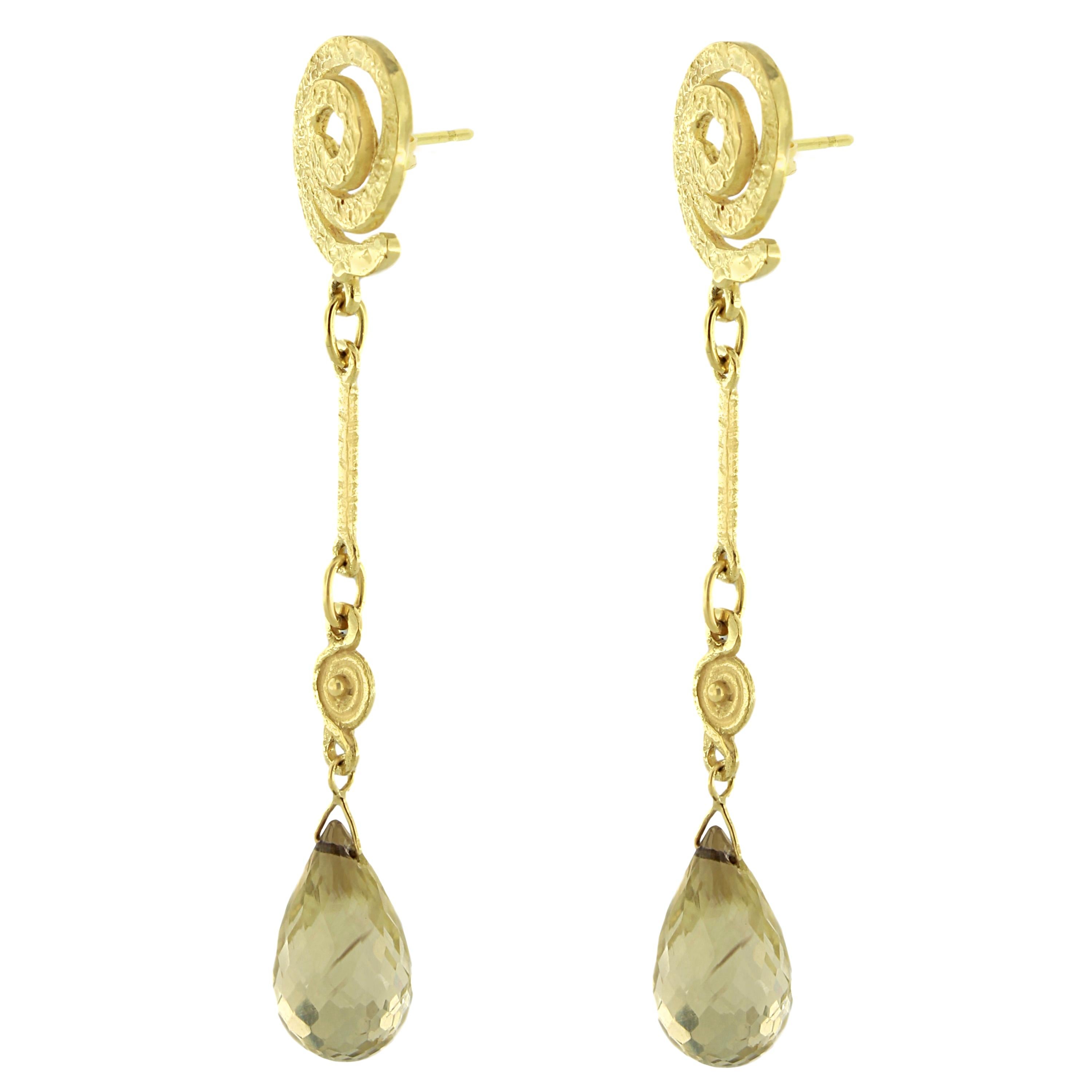 Contemporary Sacchi Green Amethyst Gemstone 18 Karat Satin Yellow Gold Drop Earrings For Sale