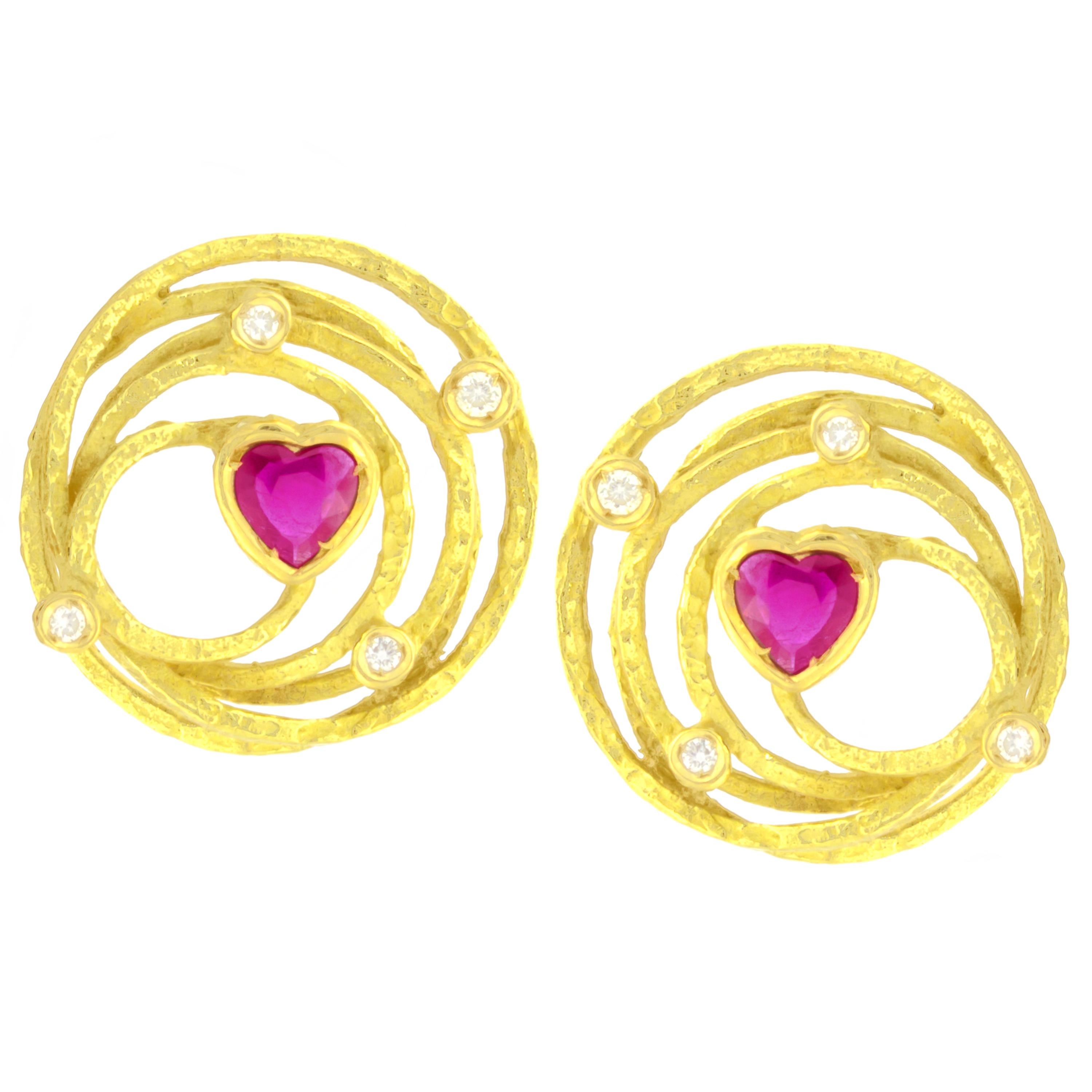Sacchi Universe Heart Ruby and Diamonds Gemstones 18 Karat Yellow Gold Earrings For Sale