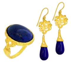 Sacchi Lapis Lazuli Ring and Earrings 18 Karat Satin Yellow Gold Set