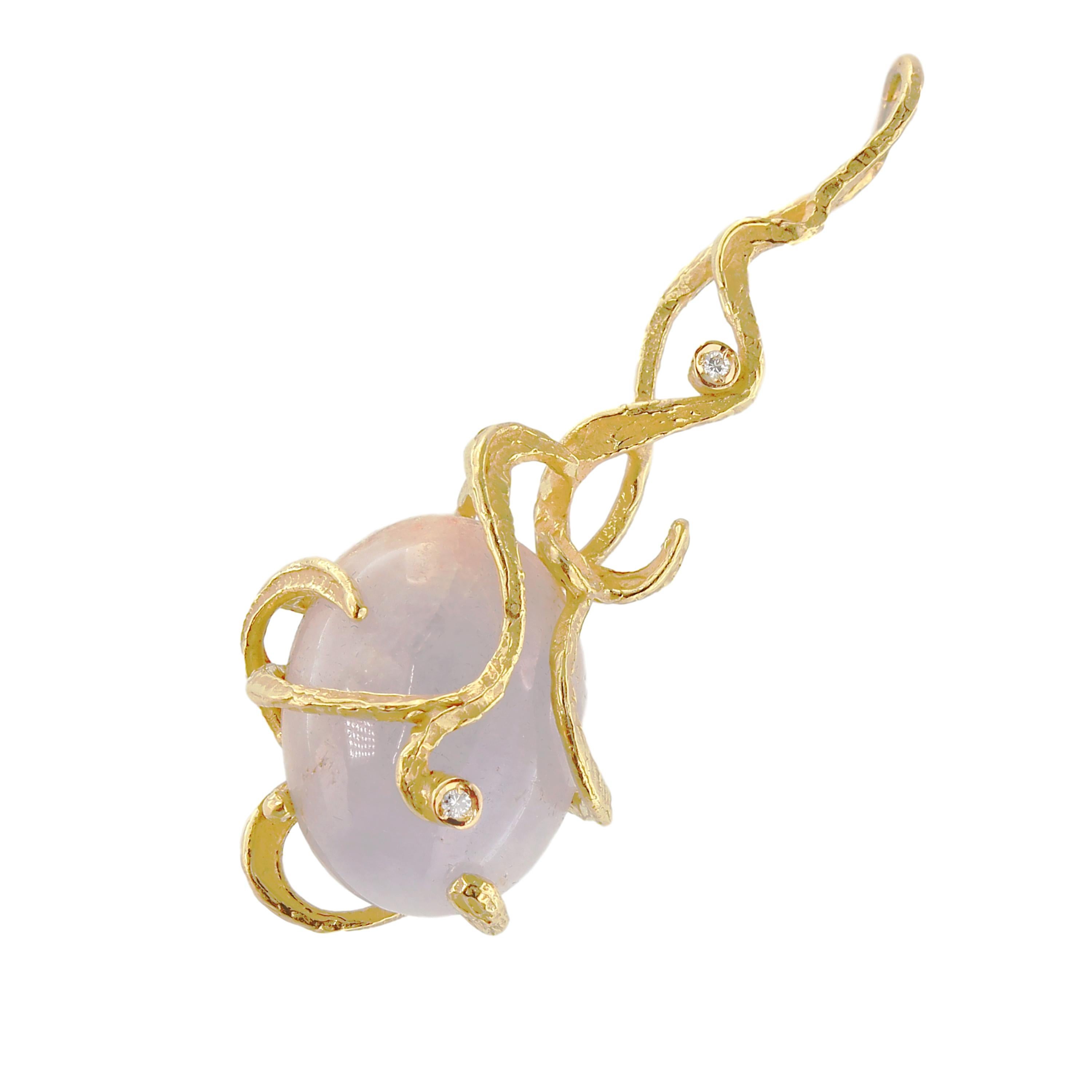 Contemporary Sacchi Lavender Jade and Diamonds 18 Karat Satin Yellow Gold Pendant For Sale