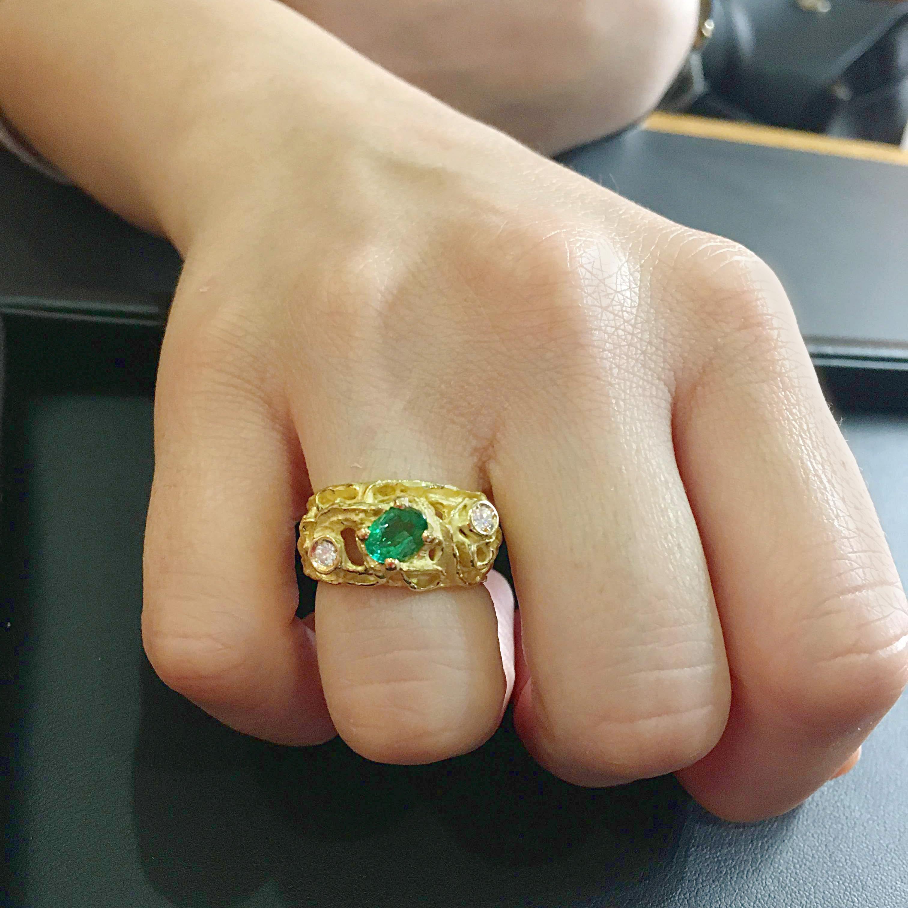 Oval Cut Sacchi Oval Emerald and Diamonds Gemstone 18 Karat Yellow Gold Cocktail Ring For Sale