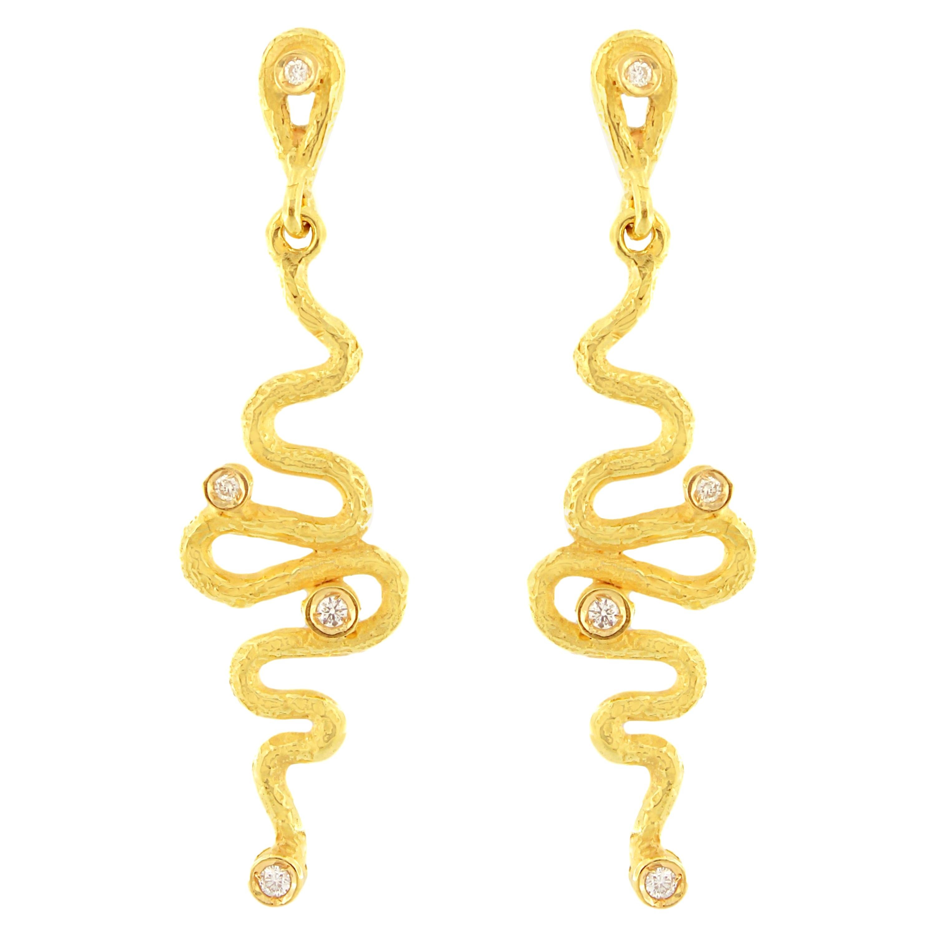 Sacchi "Serpenti" Drop Earrings Diamond Gemstone 18 Karat Satin Yellow Gold