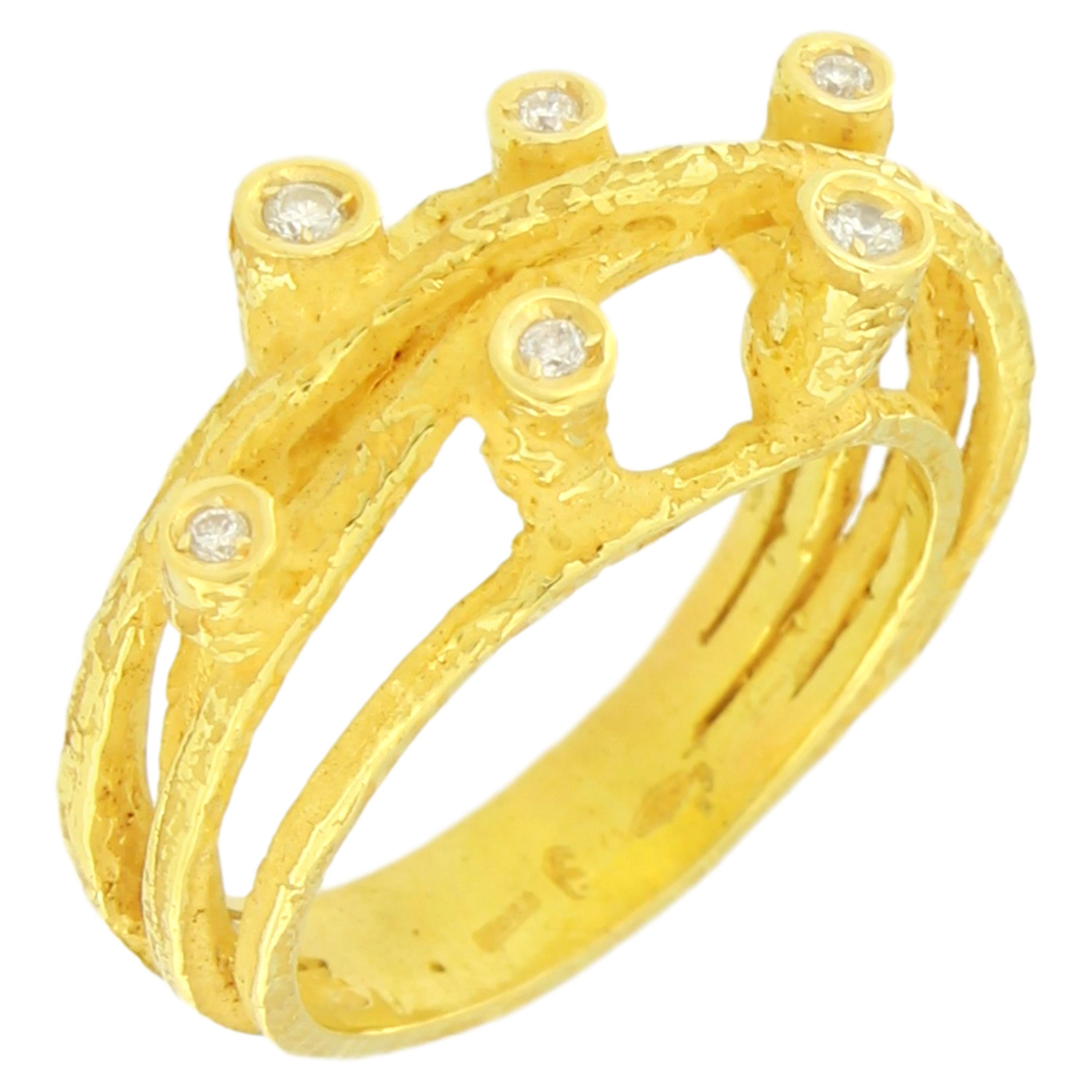 Hübscher, mit Diamanten besetzter Ring aus satiniertem Gelbgold aus Sacchis 