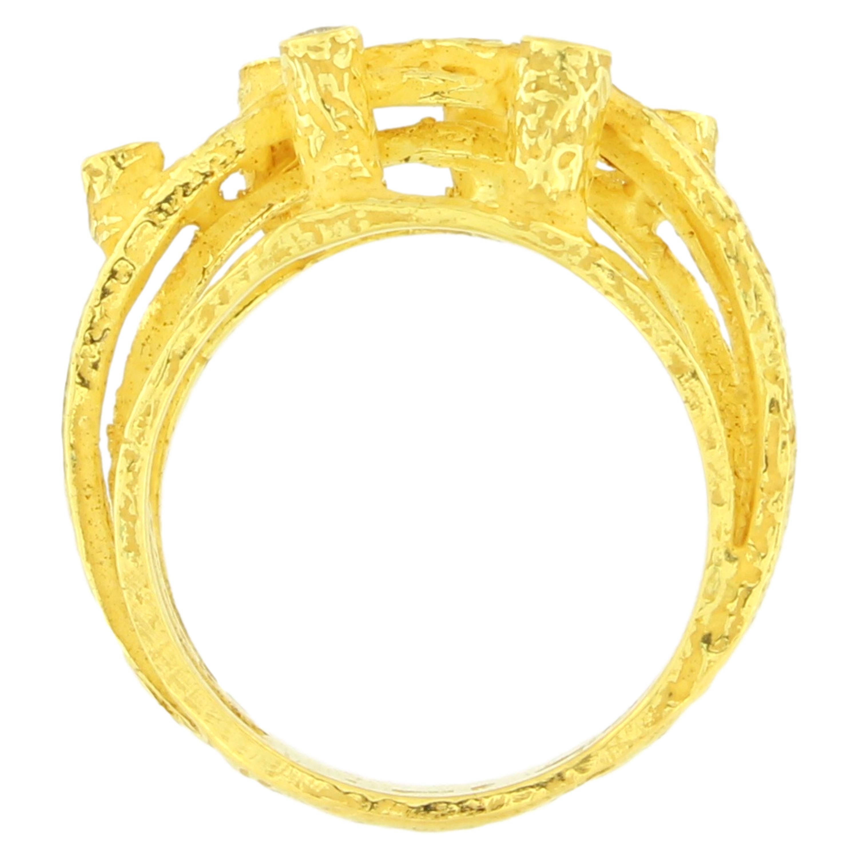 Contemporary Sacchi Wire Diamonds Ring 18 Karat Satin Yellow Gold For Sale