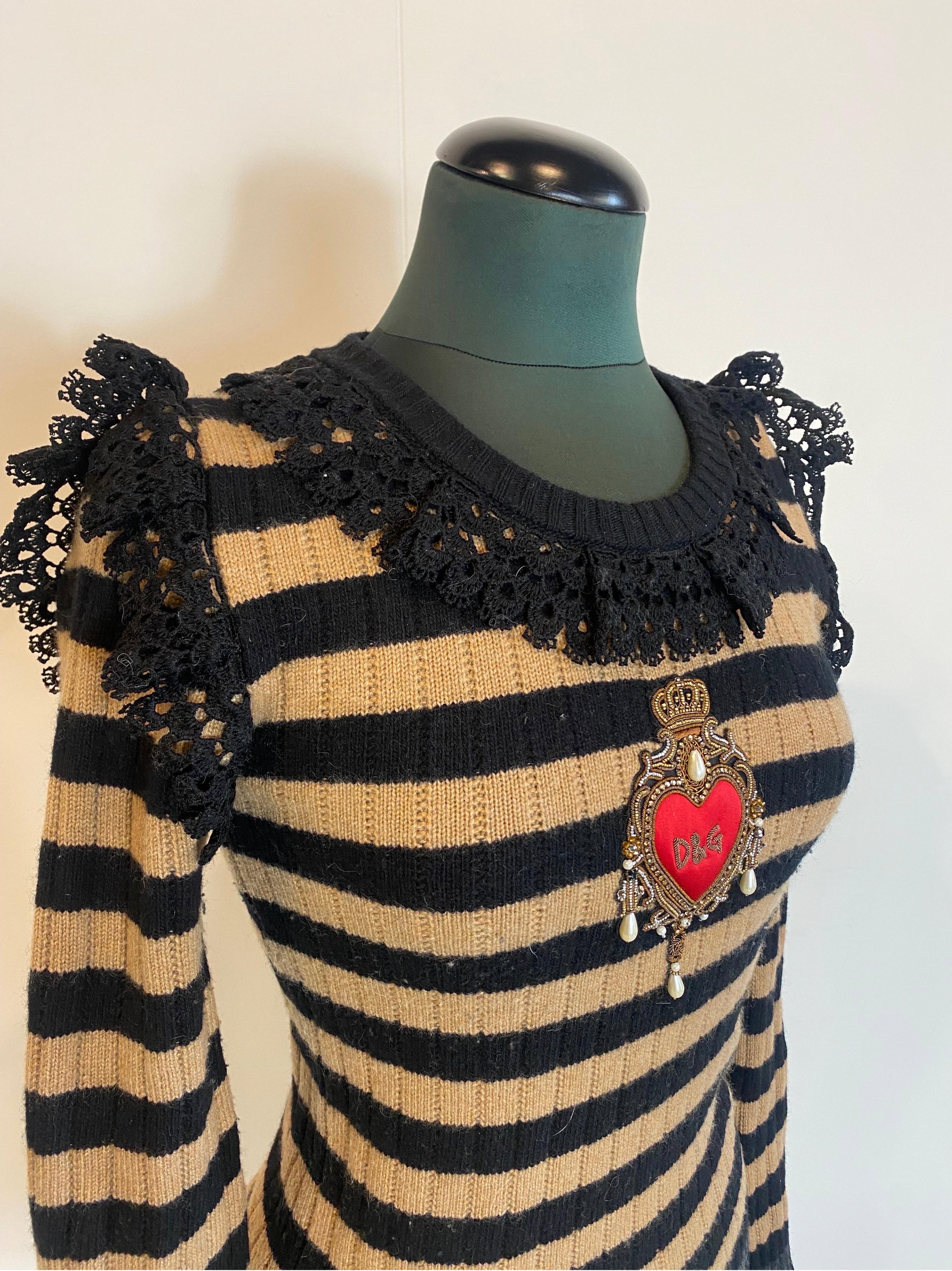 sacred heart cashmere and wool striped Dolce & Gabbana sweater In Excellent Condition In Carnate, IT