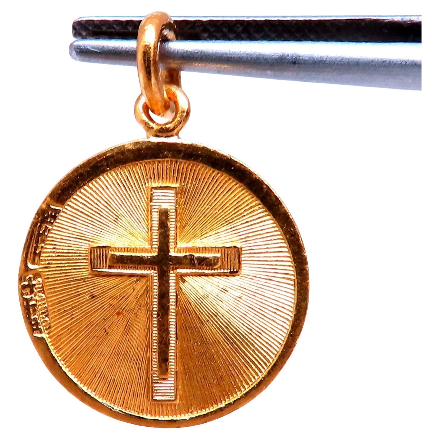 Pendentif réversible en or fin avec cœur Saint-Cœur 6,4 grammes 17 mm en vente