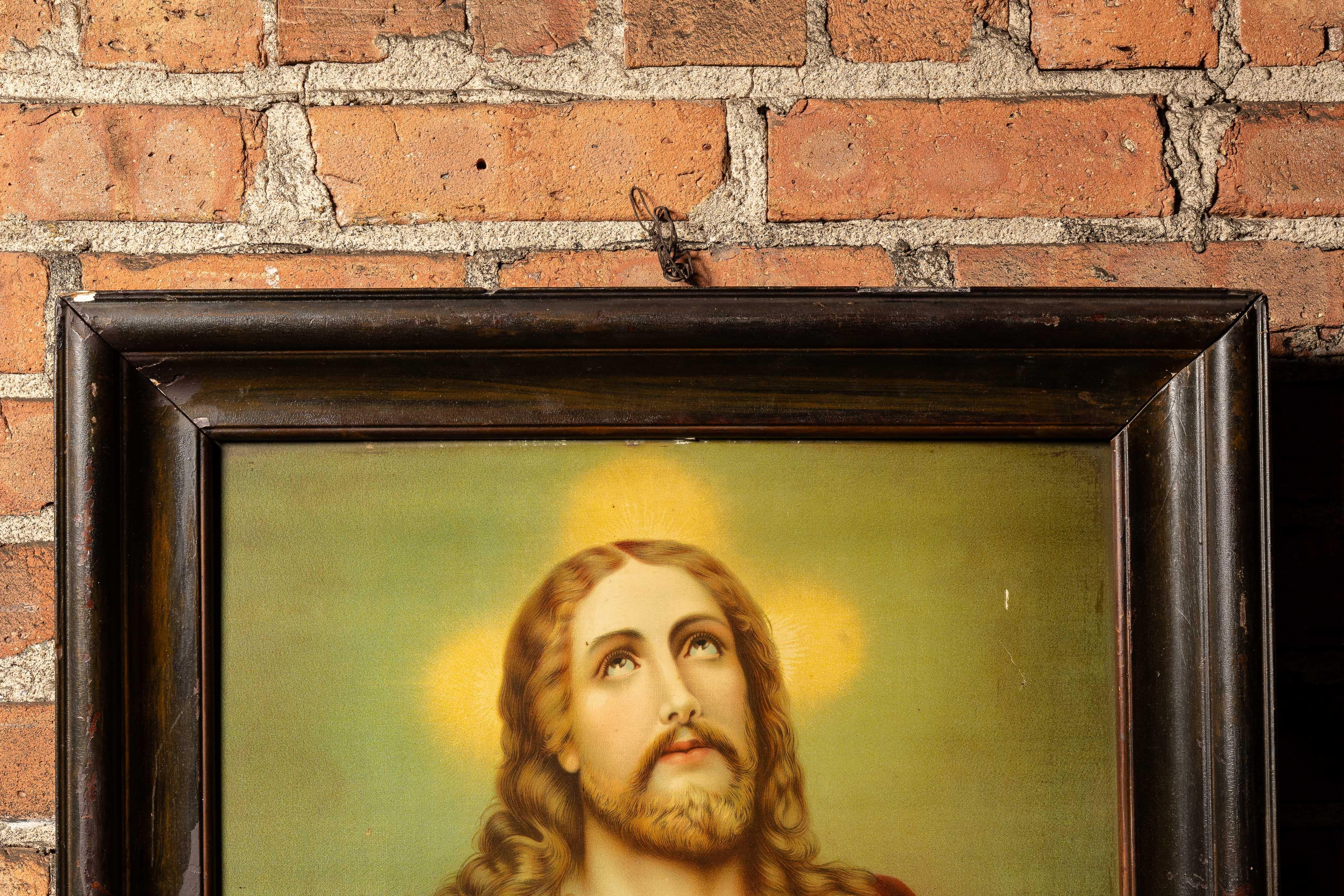 c. années 1920-1940 ; (probablement) Catholic Art and Book Co. - Louis, MO

Chromolithographie encadrée du Sacré-Cœur de Jésus.

Une image dévotionnelle classique du Christ montrant le Sacré-Cœur, rendue dans des tons riches et lumineux, avec une