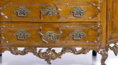 Sacristy chest of King John V style - 18th century