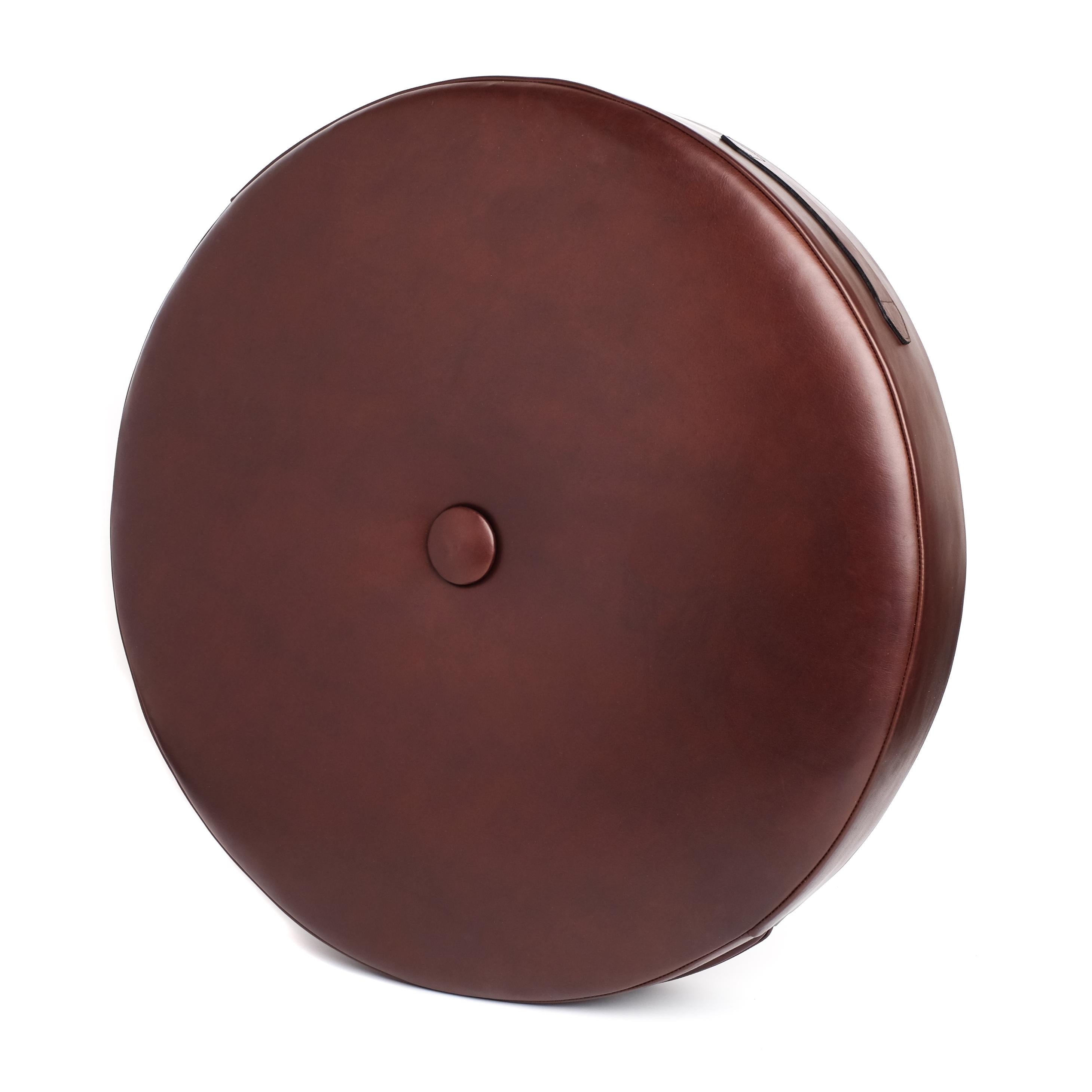 Américain Coussin de sol empilable à tambour en cuir 76,2 cm en selle de Moses Nadel en vente