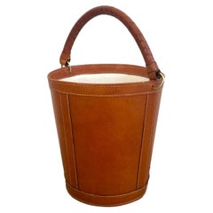 Panier à déchets en cuir de selle, France, années 1970