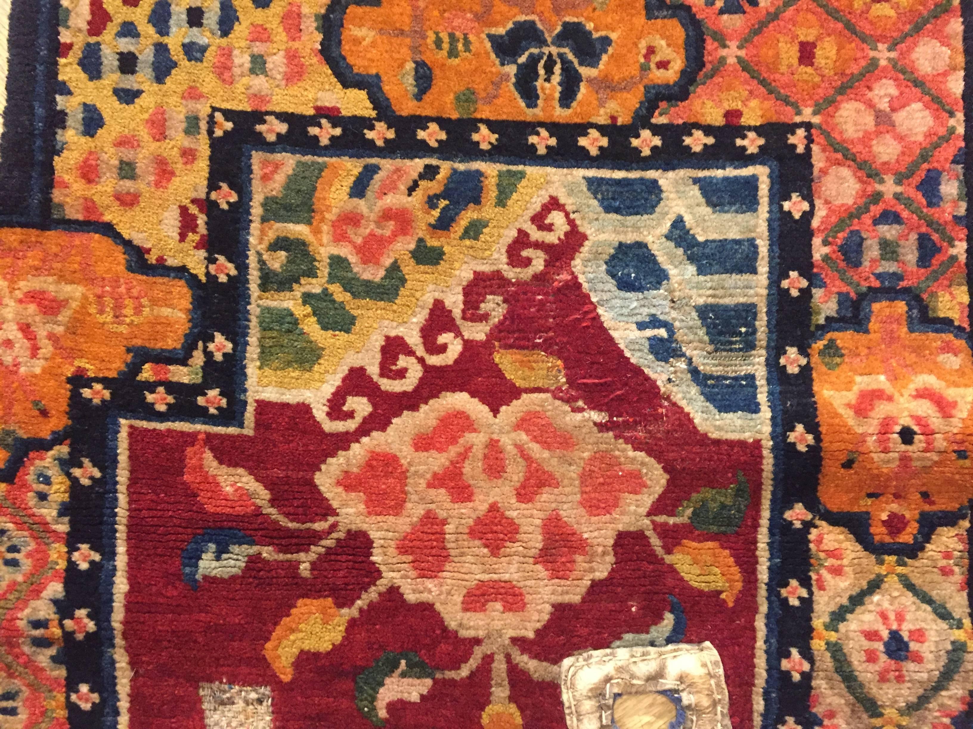 Saddle Rug Lotus Flower Sea Waves Orange Red Wool Hand-Knotted, circa 1850 In Good Condition In Firenze, IT