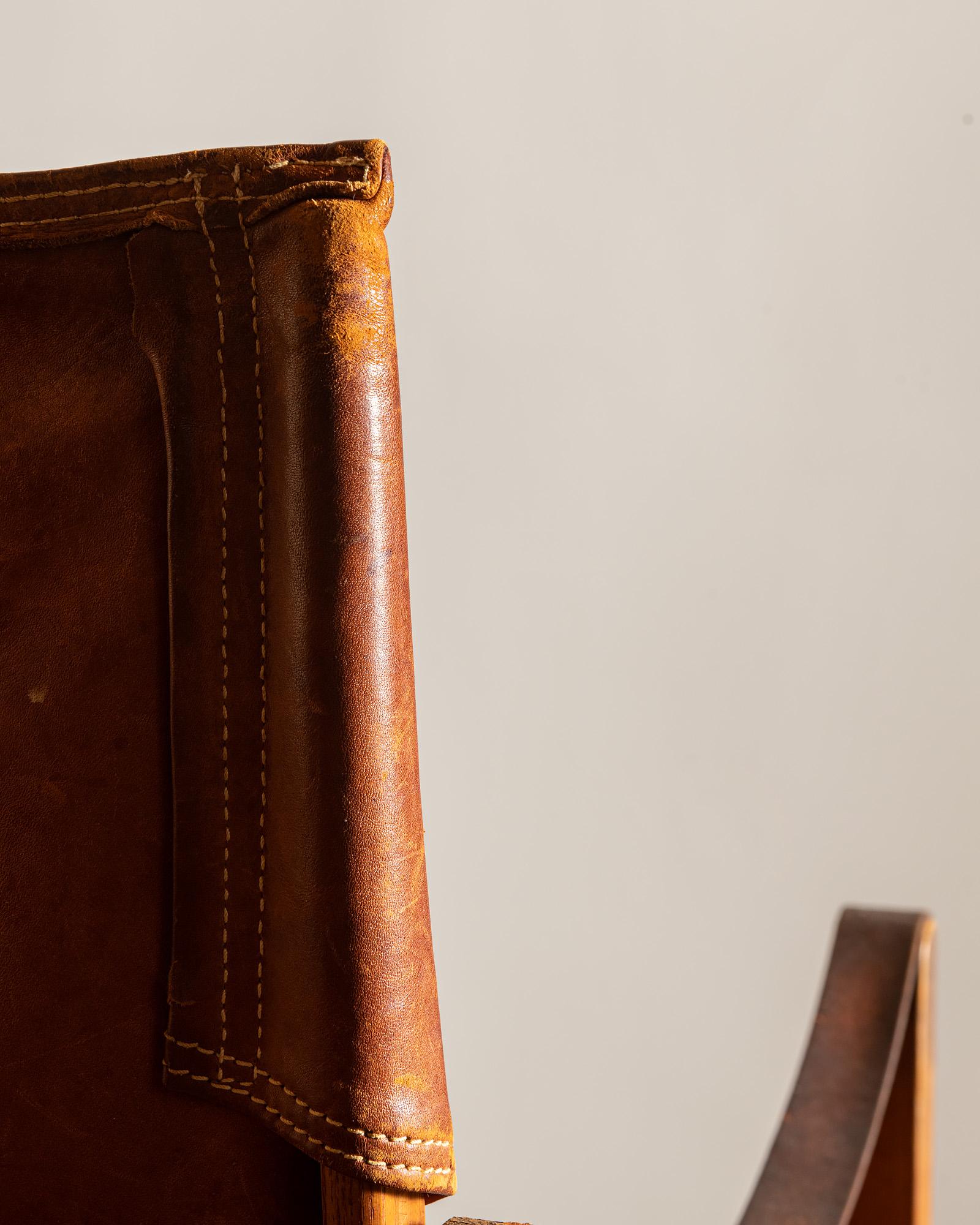Safari Chair by Kaare Klint in Cognac Leather, Denmark, 1960s For Sale 4