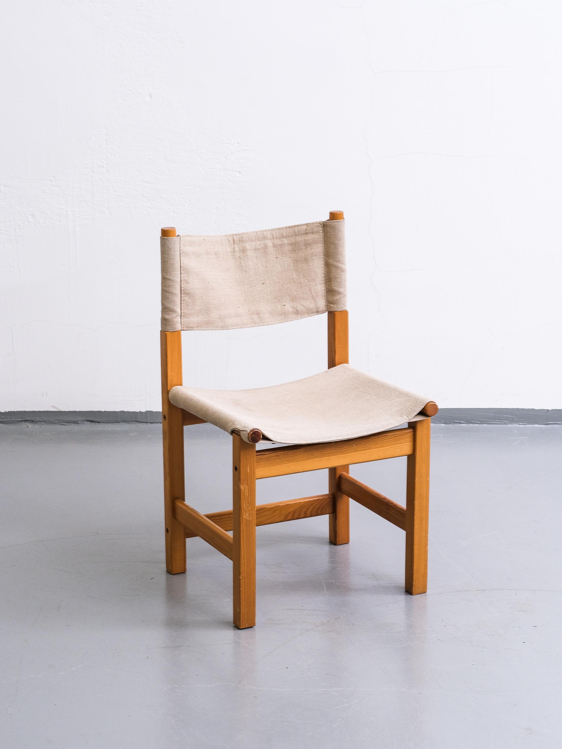 Rare 1970s vintage chair, design by Tomas Jelinek for Ikea. Chair frame is made of solid pine wood, seat and back is made of linen.
