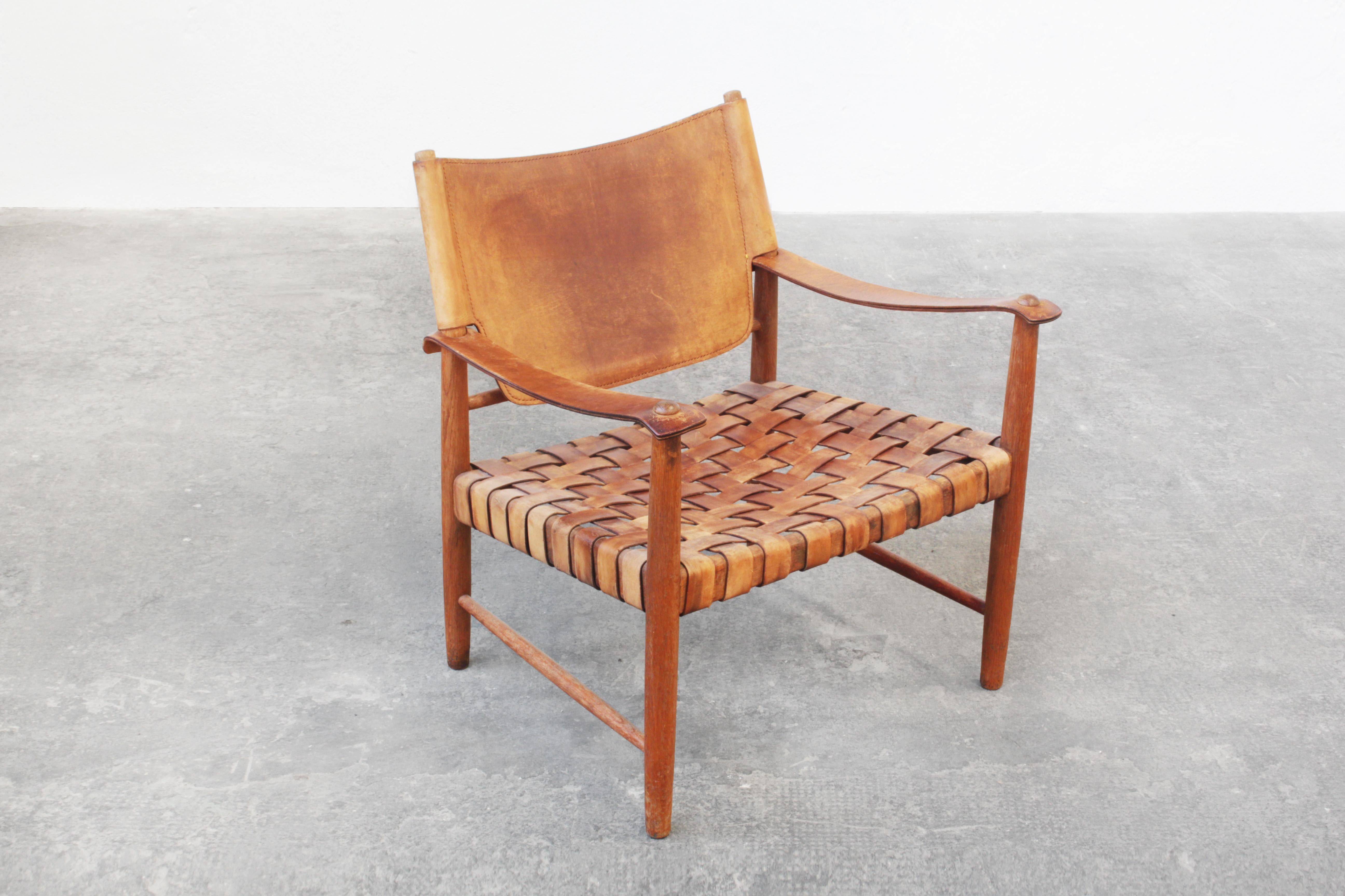 German Safari Leather Lounge Chairs in the Style of Børge Mogensen For Sale