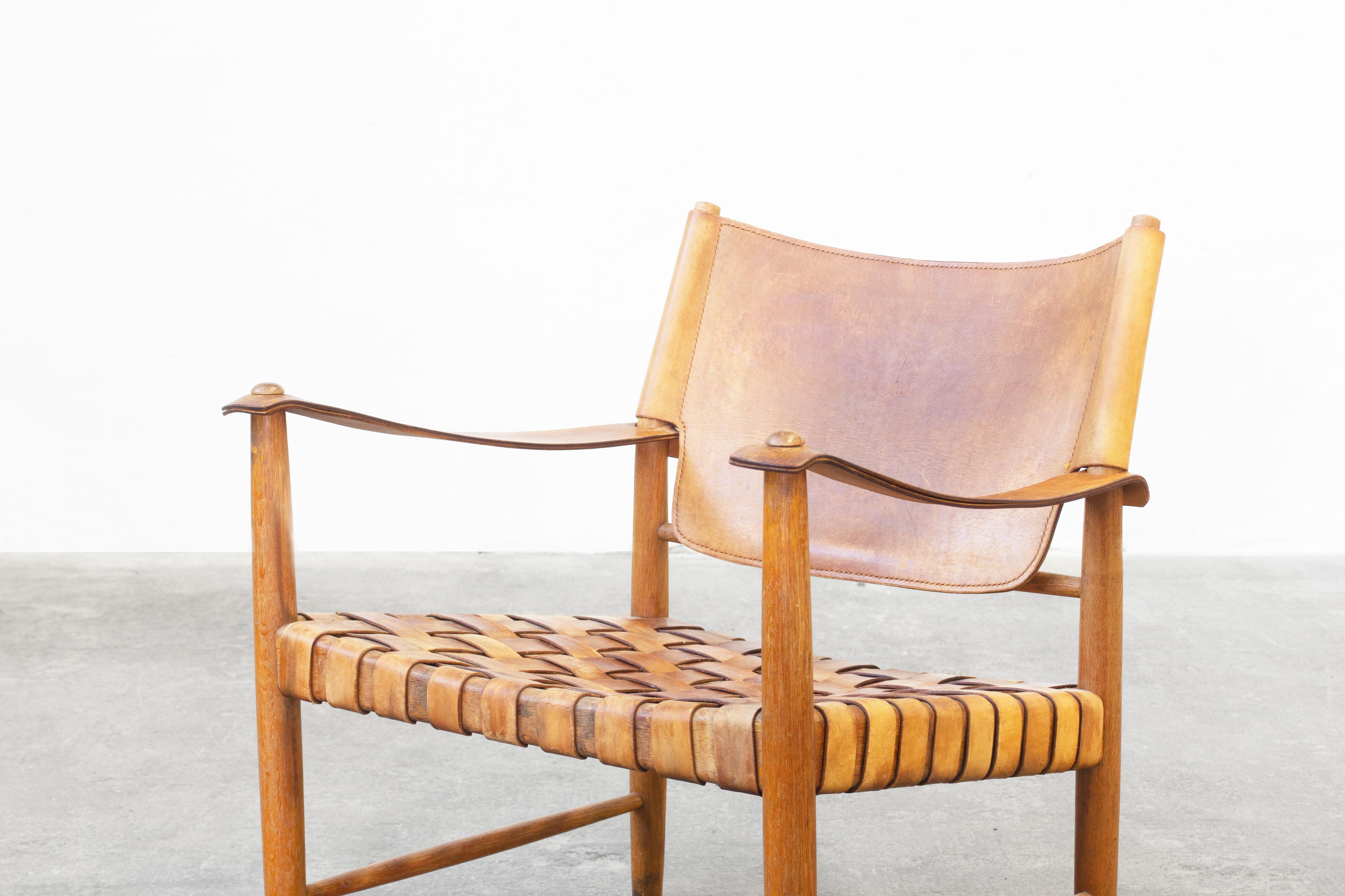 Safari Leather Lounge Chairs in the Style of Børge Mogensen In Good Condition For Sale In Berlin, DE