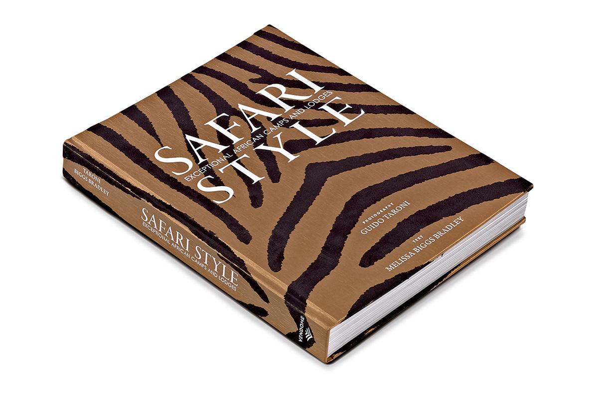 Signed by Melissa Biggs Bradley 

Text by Melissa Biggs Bradley
Photography by Guido Taroni

Stunning photographic volume showcasing the interior décor of Africa’s foremost luxury and eco-safari lodges

Safari Style unveils Africa's new