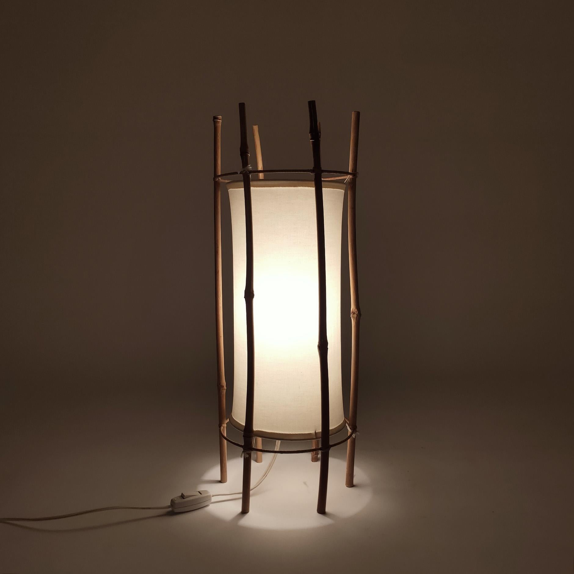 Italian Safari style table lamp designed by Louis Sognot, Italy, 1960s For Sale