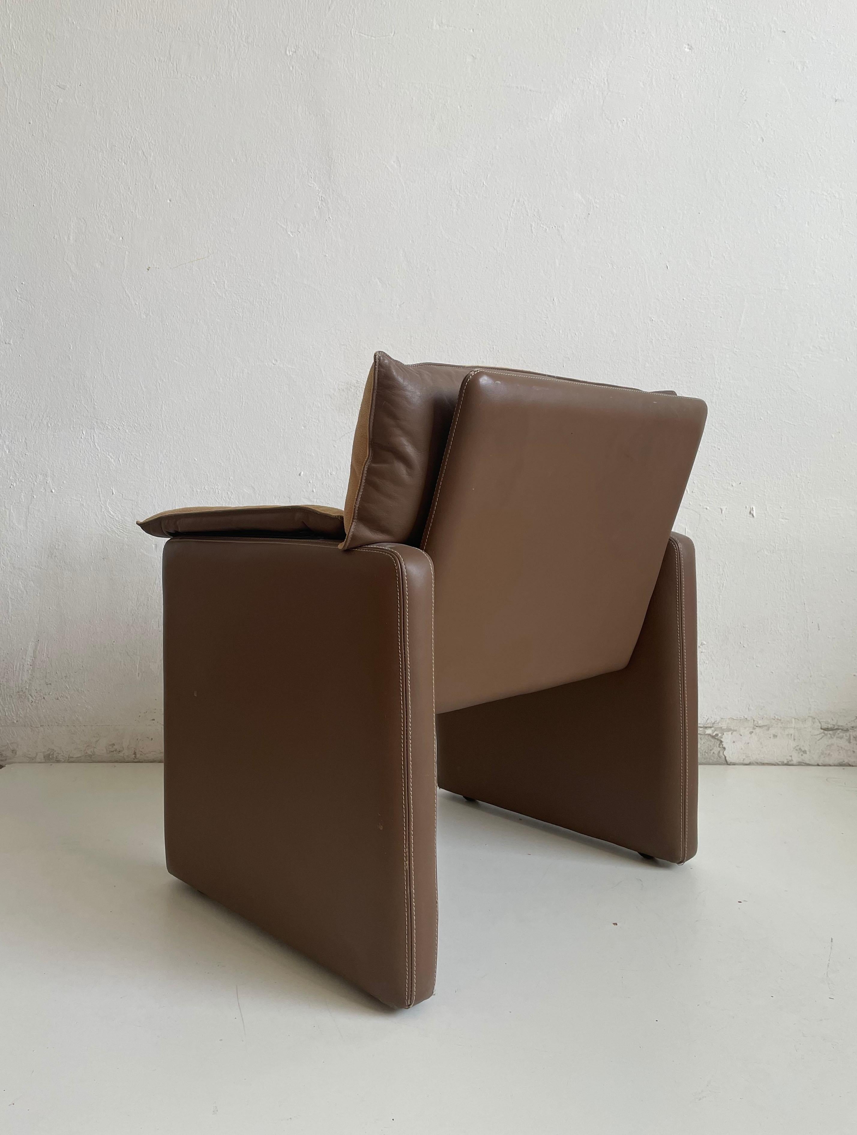 Safari Suede and Leather Dinner Chair, Carlo Bartoli for Rossi di Albizzate, 80s For Sale 4
